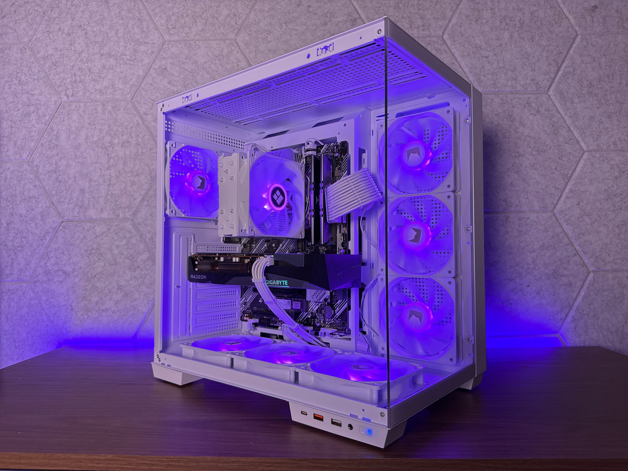 ⚡ Budget 1080P Gaming PC | 6600 XT | Ryzen 5 | 16gb Ram | 512gb Nvme | WIFI/BT ⚡