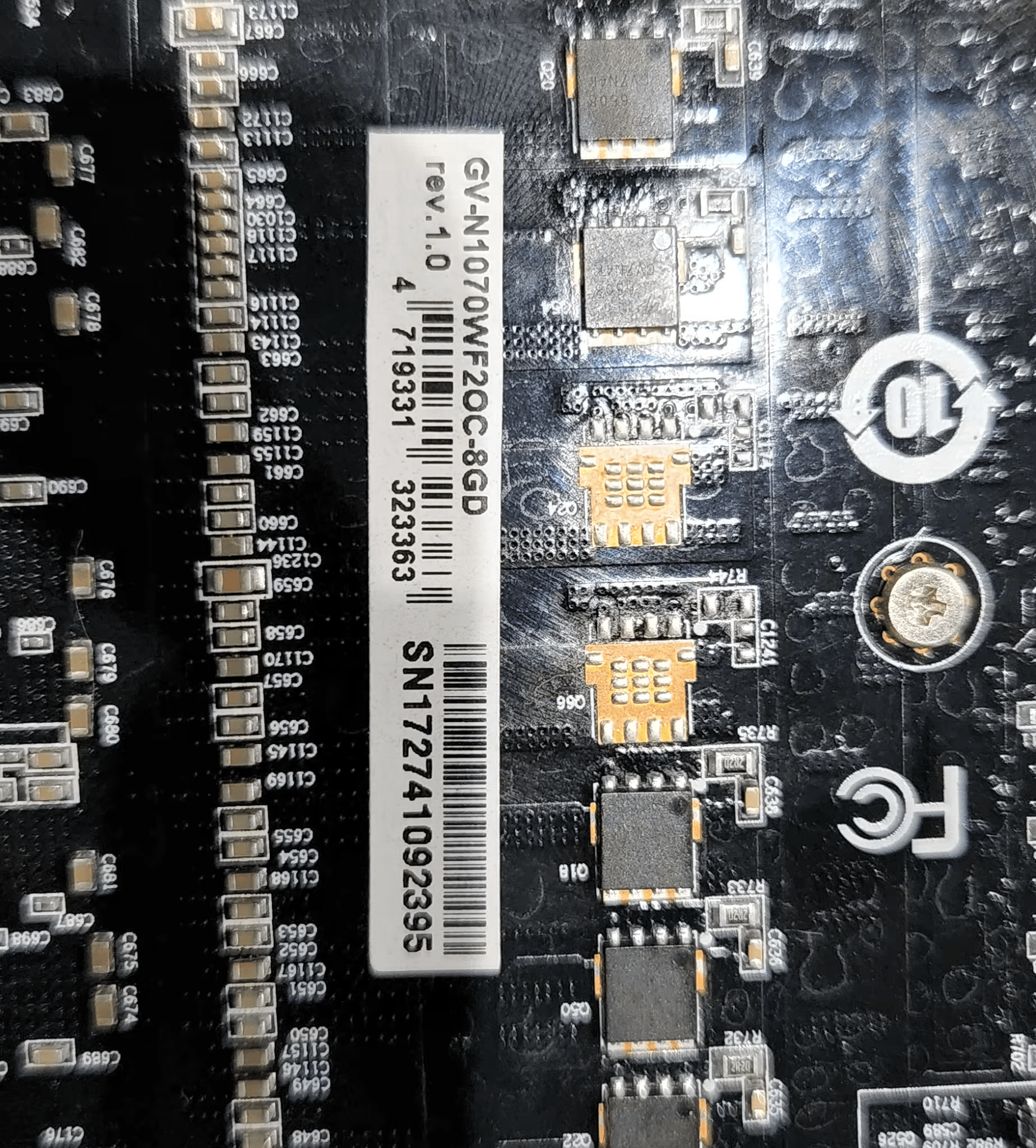 GIGABYTE NVIDIA GeForce GTX 1070 8 GB GDDR5 Graphics Card (GV-N1070WF2OC-8GD)