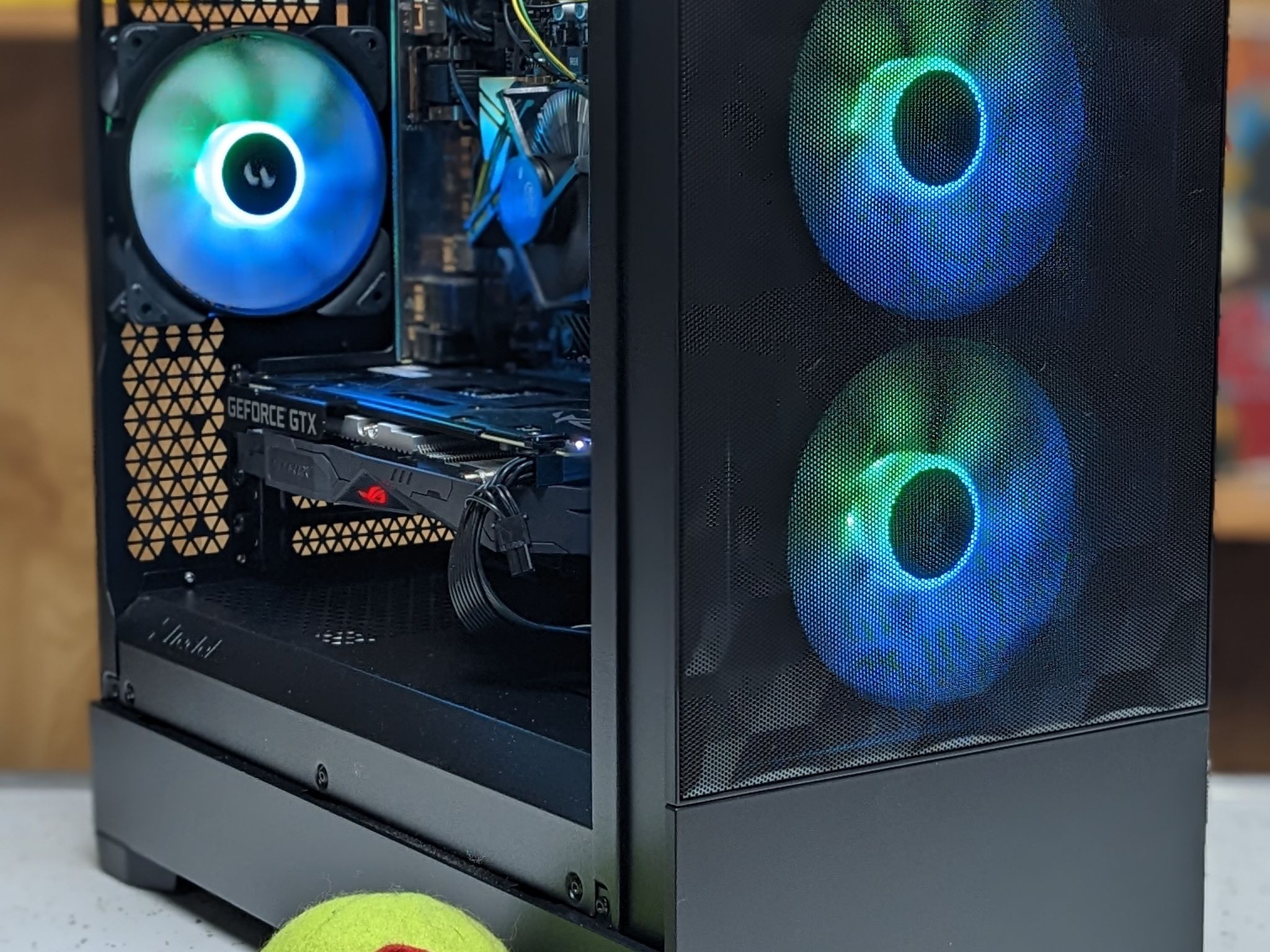 Intel i5-6400 & GTX 1650 Super - RGB Case & WiFi