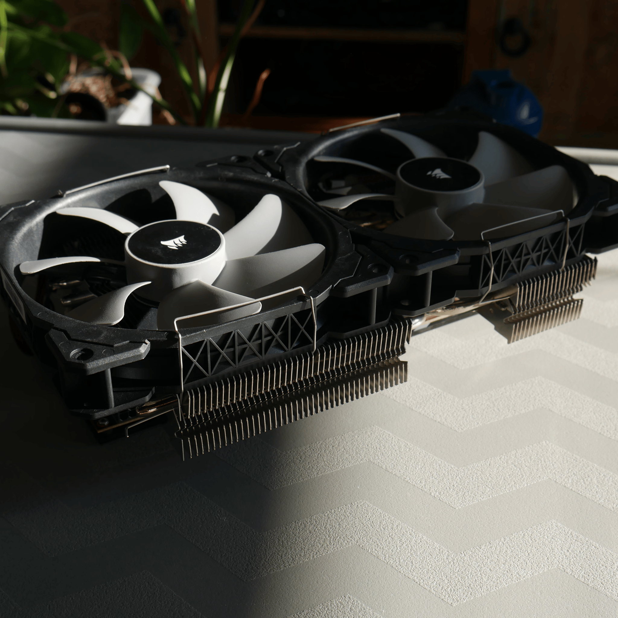 XFX HD 7950 with Custom Cooler- Great Condition