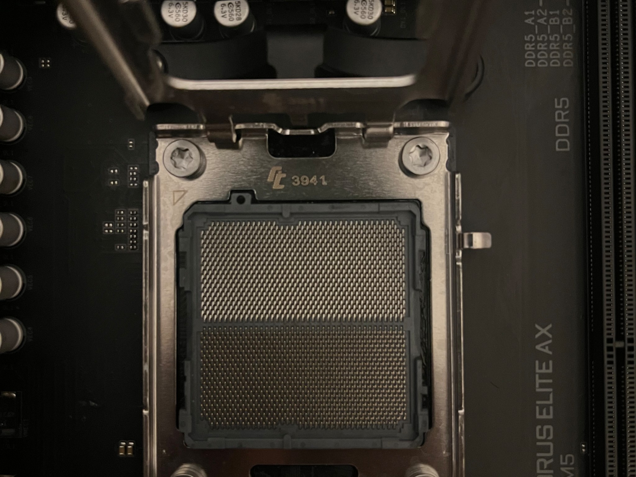 GIGABYTE B650 AORUS ELITE AX ATX AM5 (DDR5, PCIe 5.0)