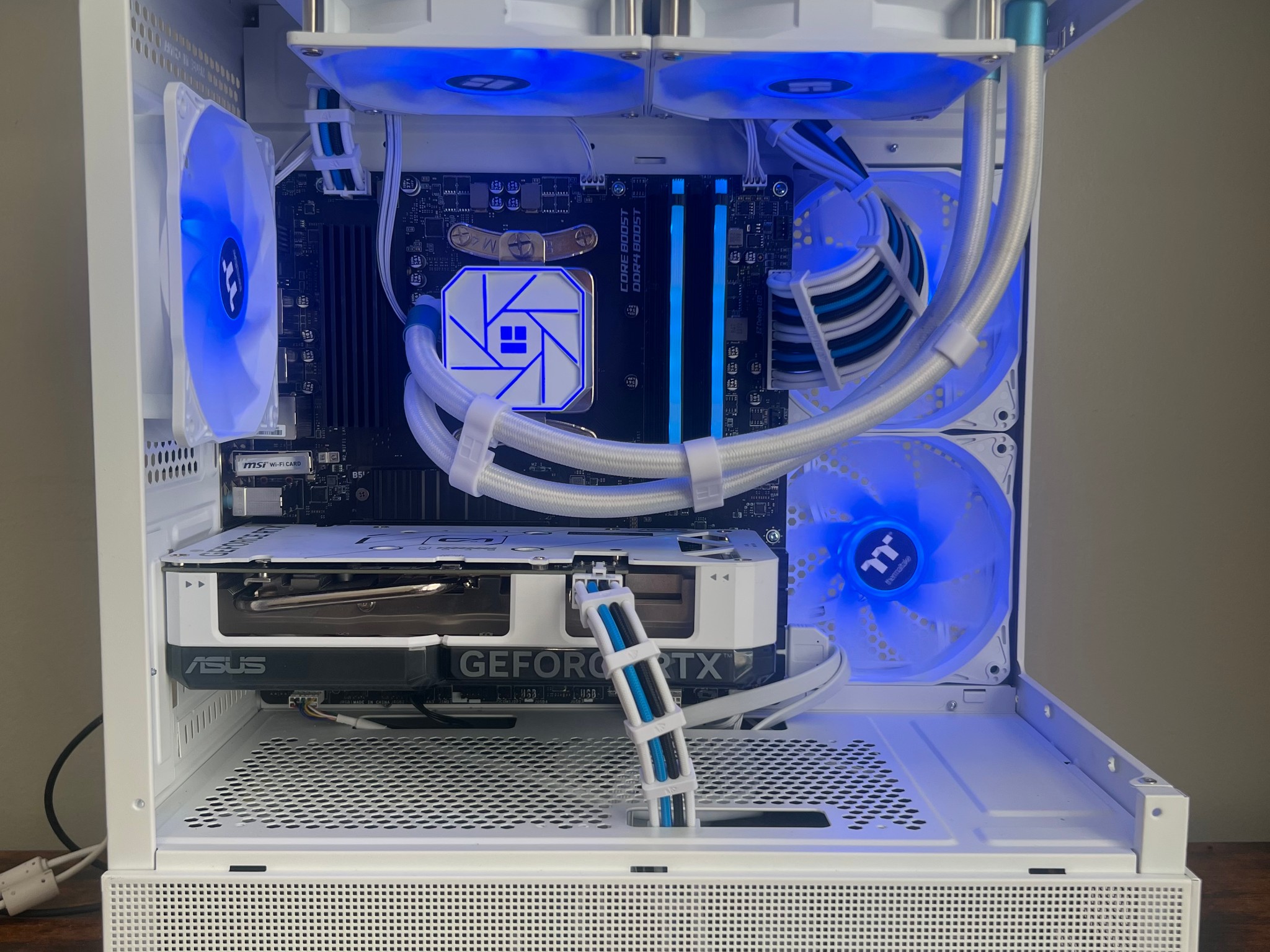 RTX 4060 Gaming/Streaming PC! | Ryzen 5 5600 | 1tb SSD | 16gb DDR4 Ram