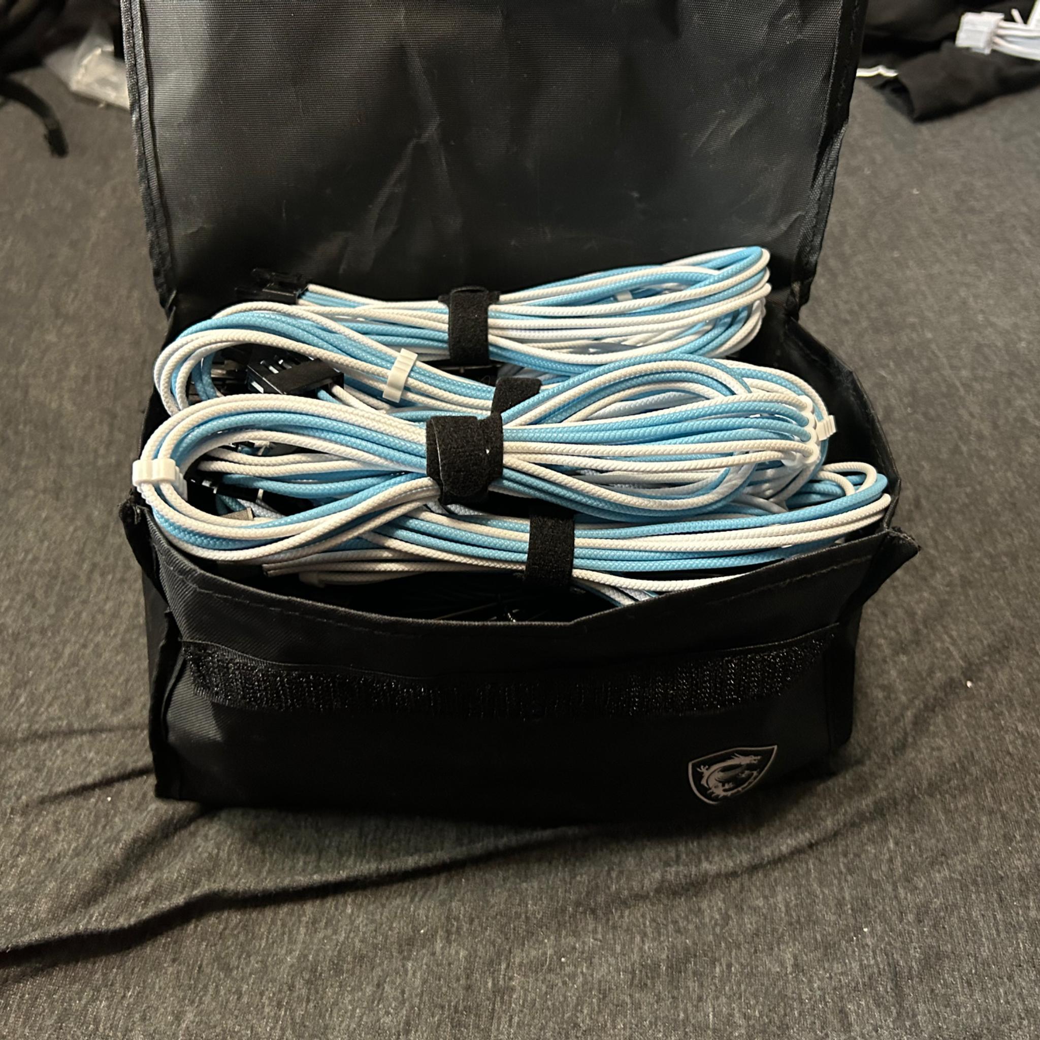 850W MSI MAG A850GL with custom cables!