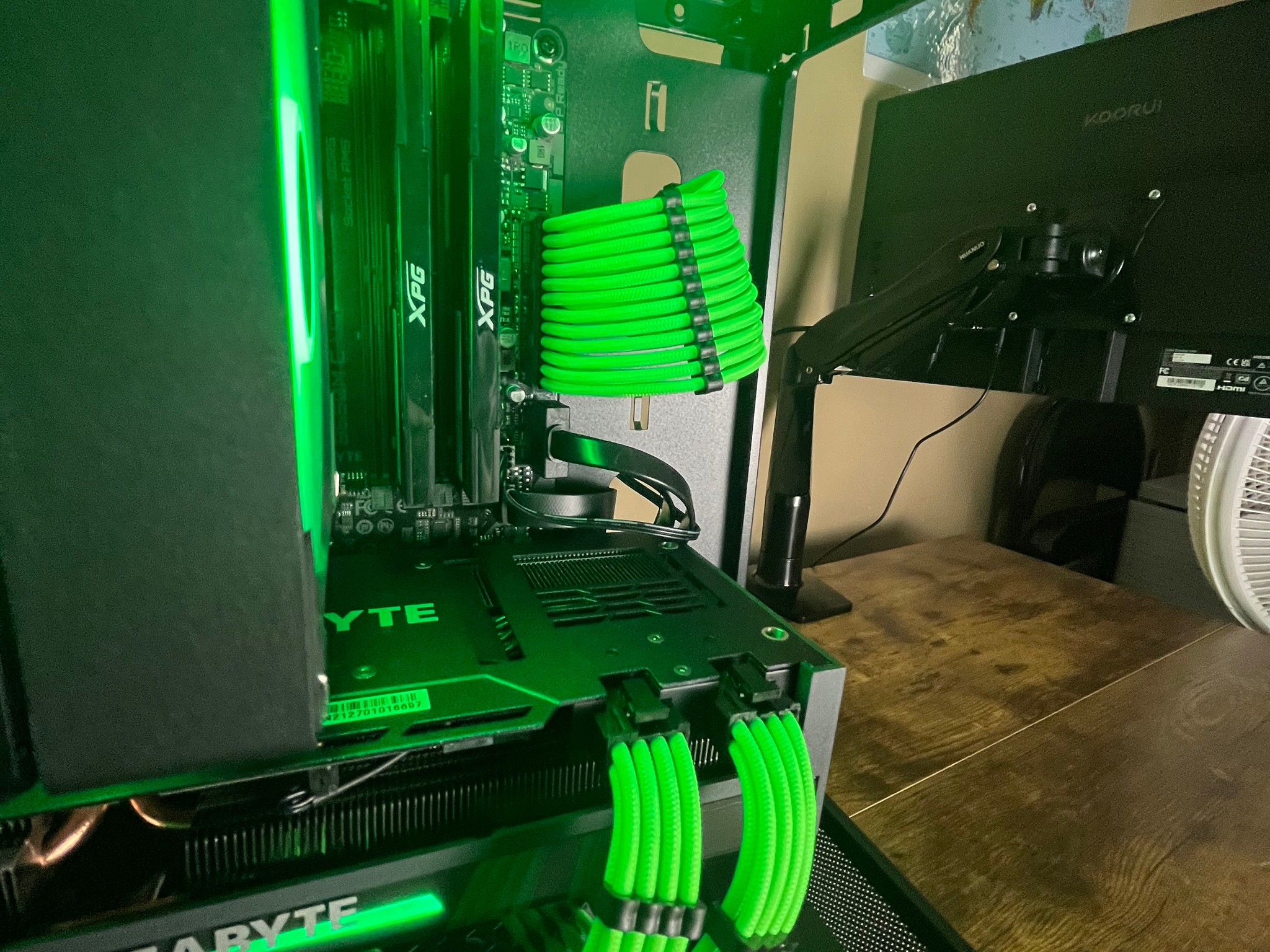 💚🖤Emerald Force Gaming PC🖤💚RTX 3070TI💚🖤Ryzen 5 7600🖤💚16GB DDR5💚🖤1TB NVME SSD🖤💚