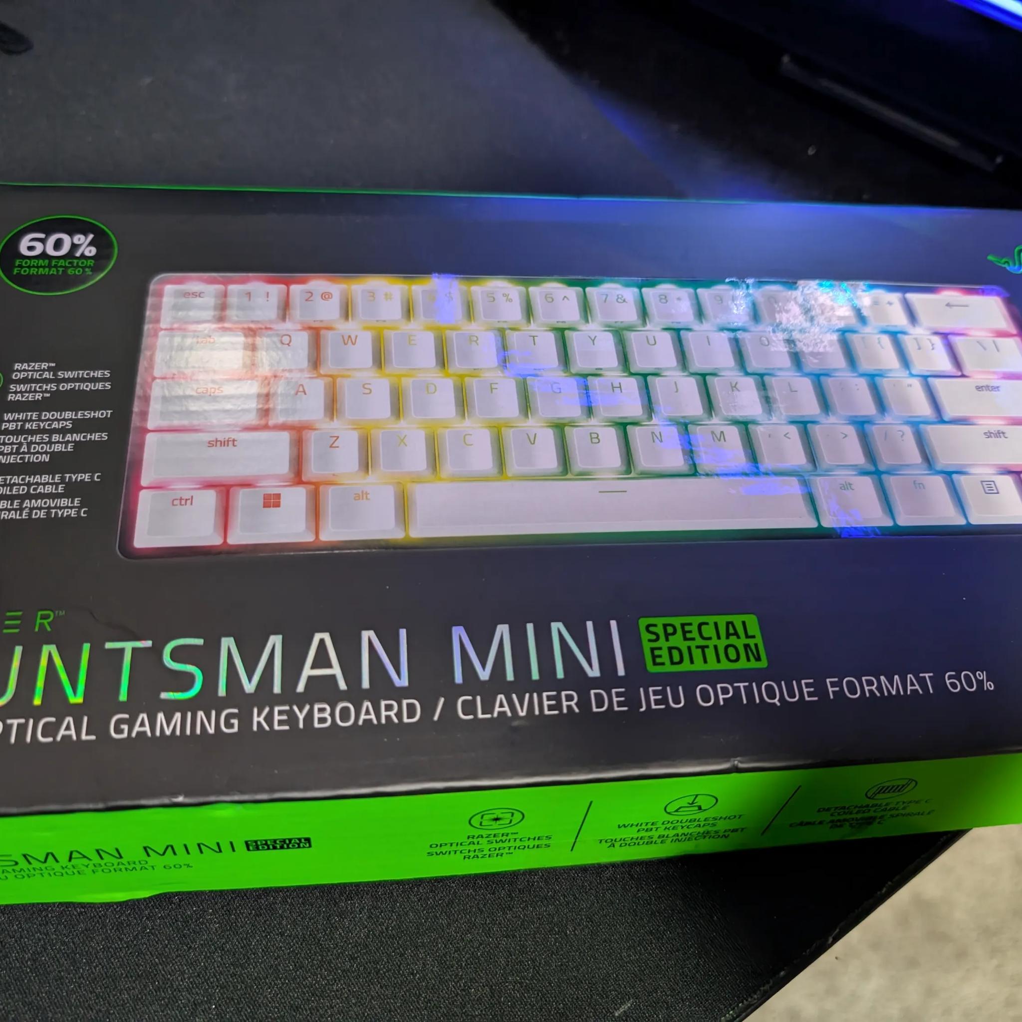 Razer Huntman Mini 60% Keyboard - White