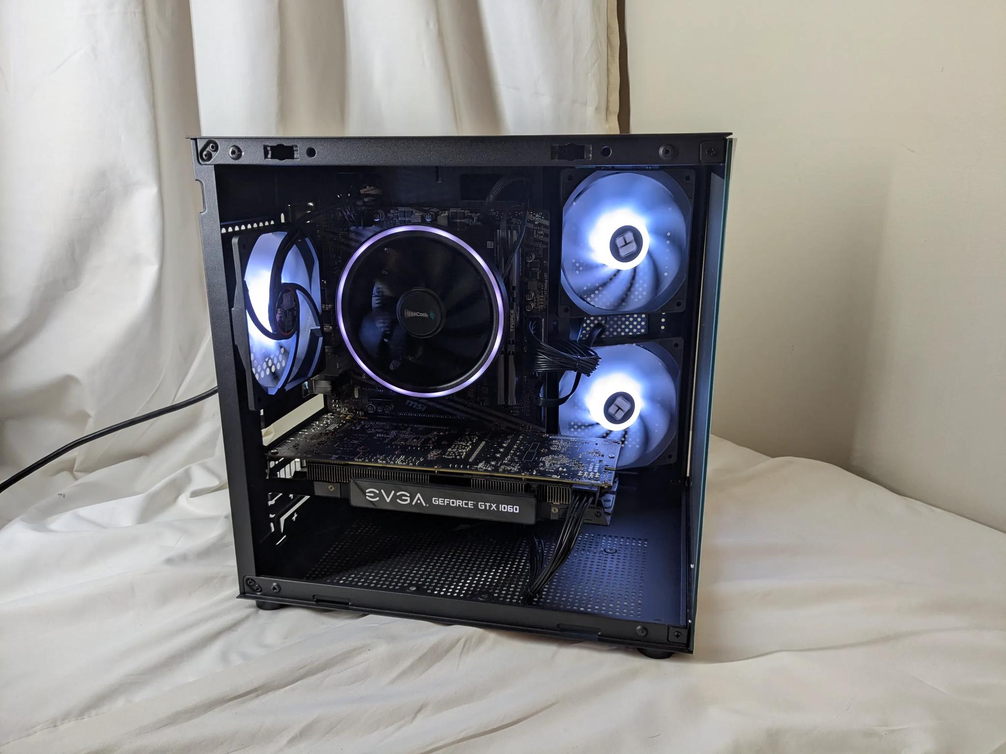 GTX 1060 | RYZEN 7 1700 | 16 GB RAM | WINDOWS 11 HOME