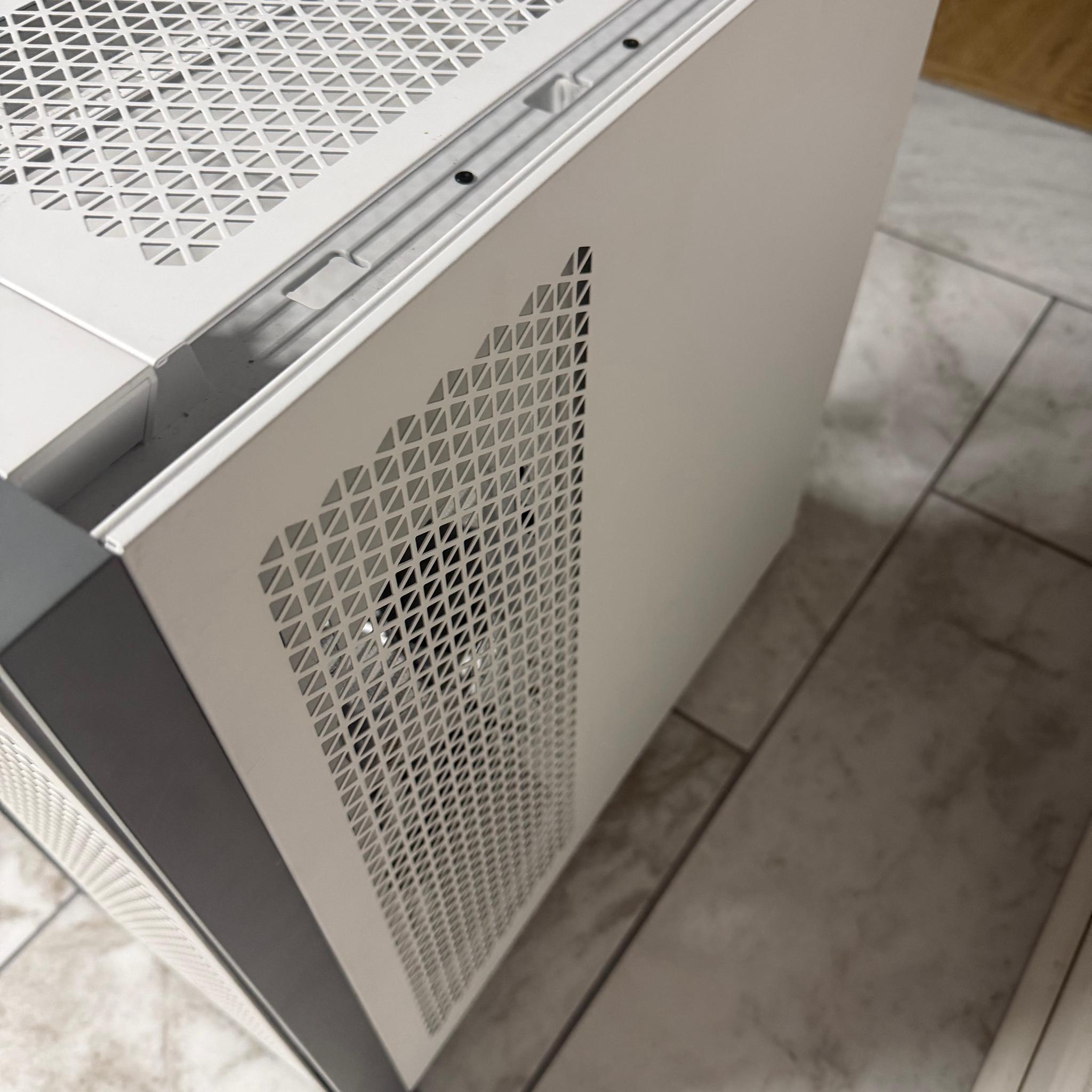 Lian Li LANCOOL 205 Mesh White No Tempered Glass