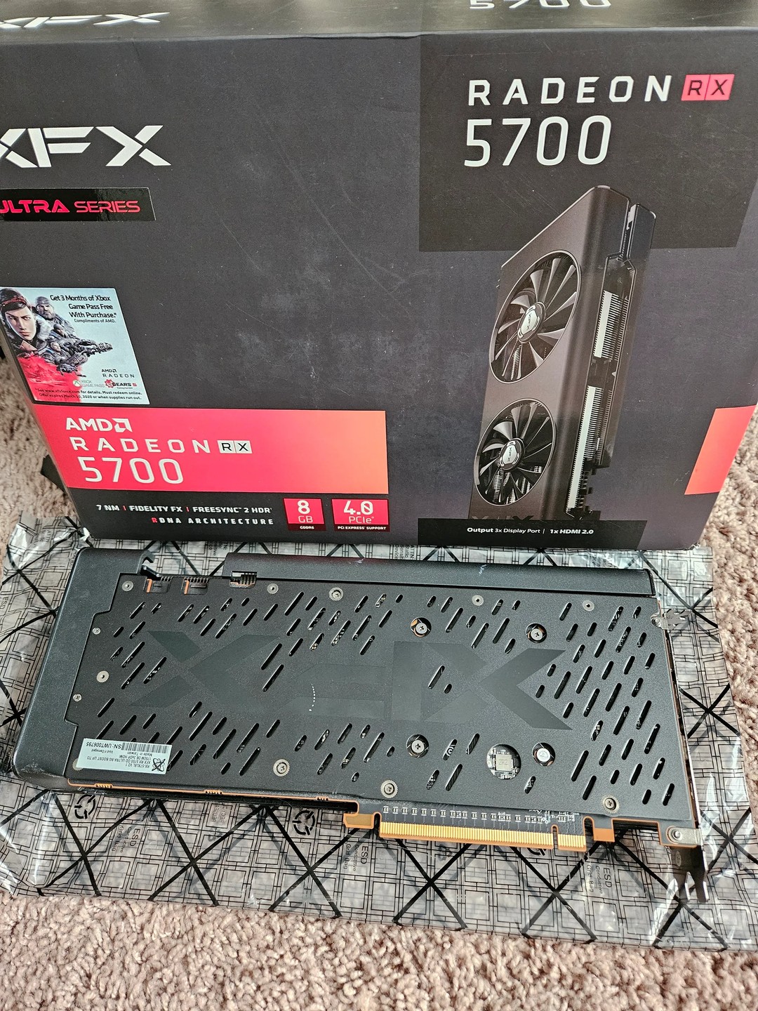 XFX 5700/5700XT, dual bios that has been flashed to run as 5700XT