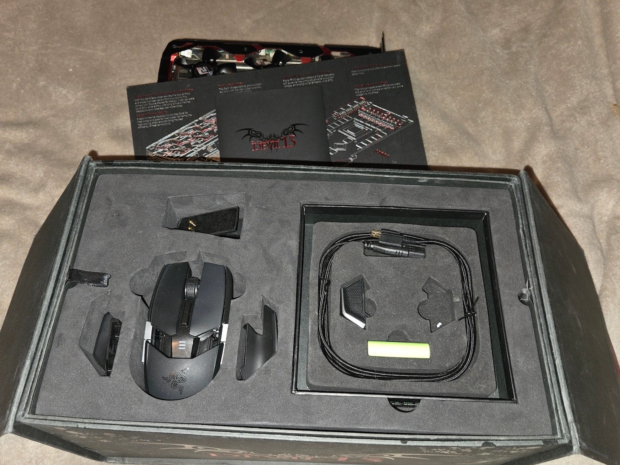 Power Color Devil 13 390 Dual 16gb GPU Rare