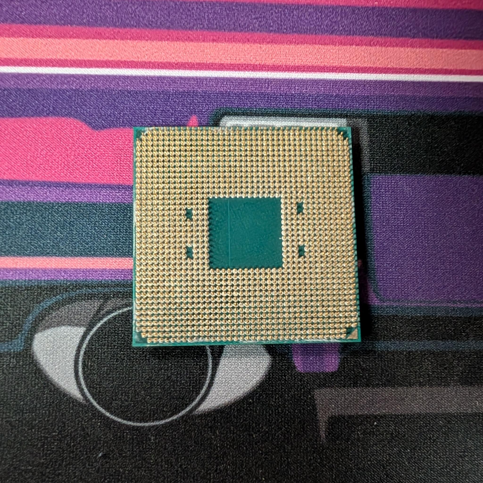 AMD Ryzen 7 3800X