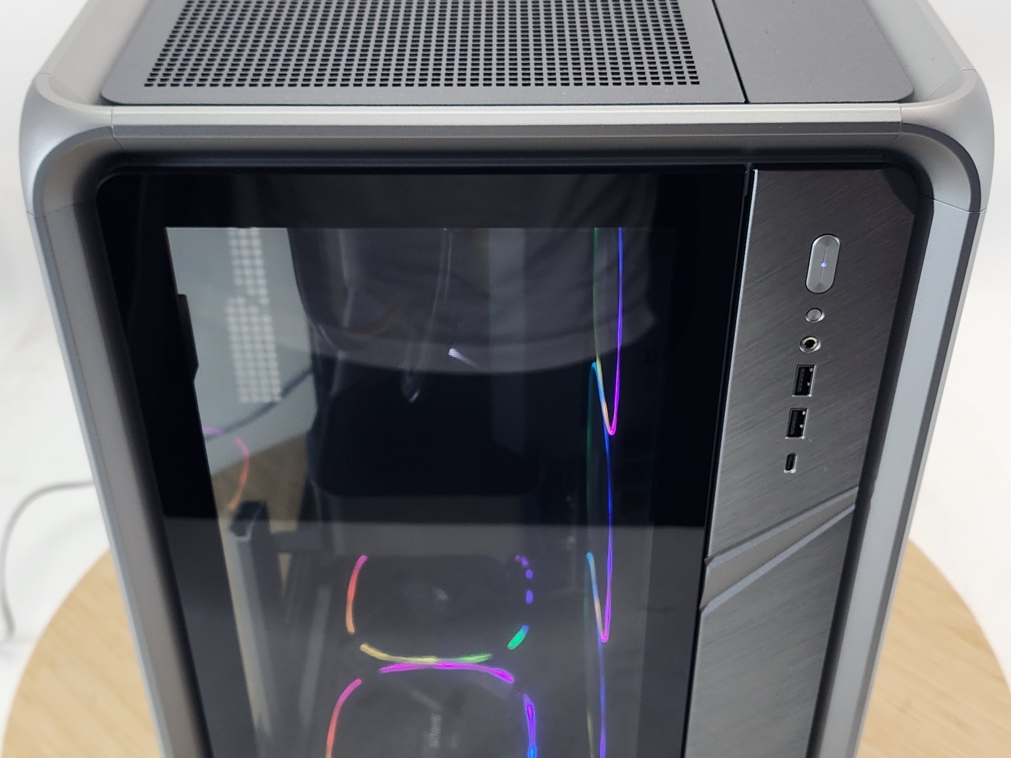Gaming PC Ryzen 7 9800X3D 96GB RAM 4TB SSD RTX 5090 32GB Windows 11 Computer
