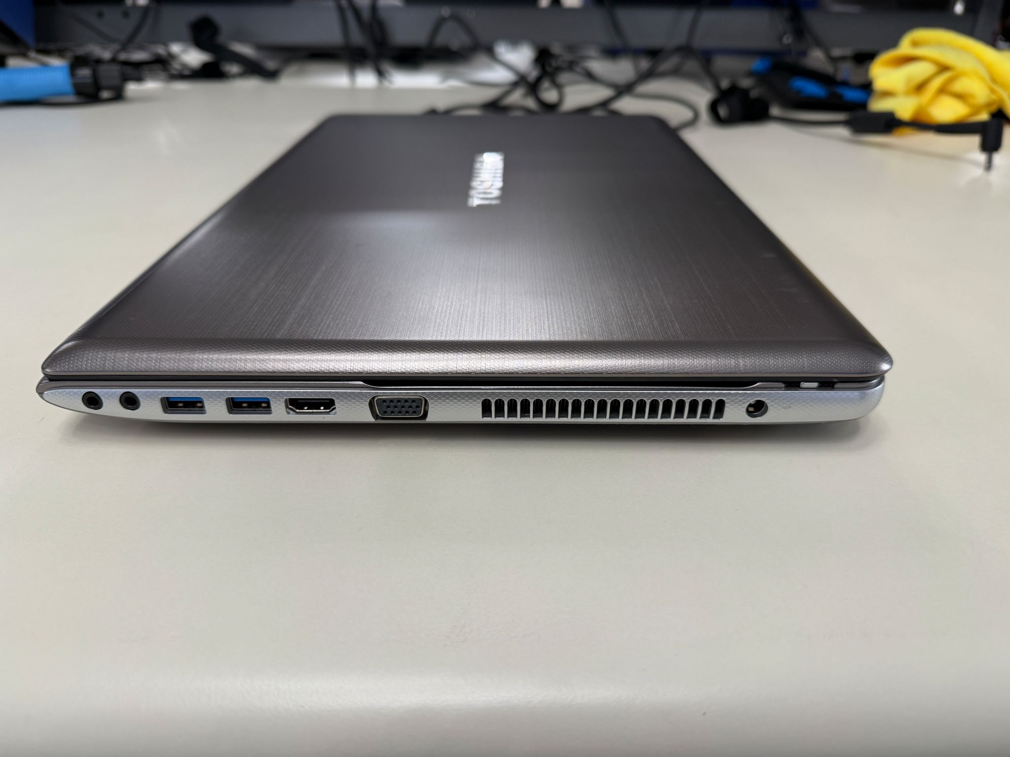 Toshiba Satellite P870- i7-3630QM+GeForce GT 630m+ 32GB Ram+ 256 SSD+W10