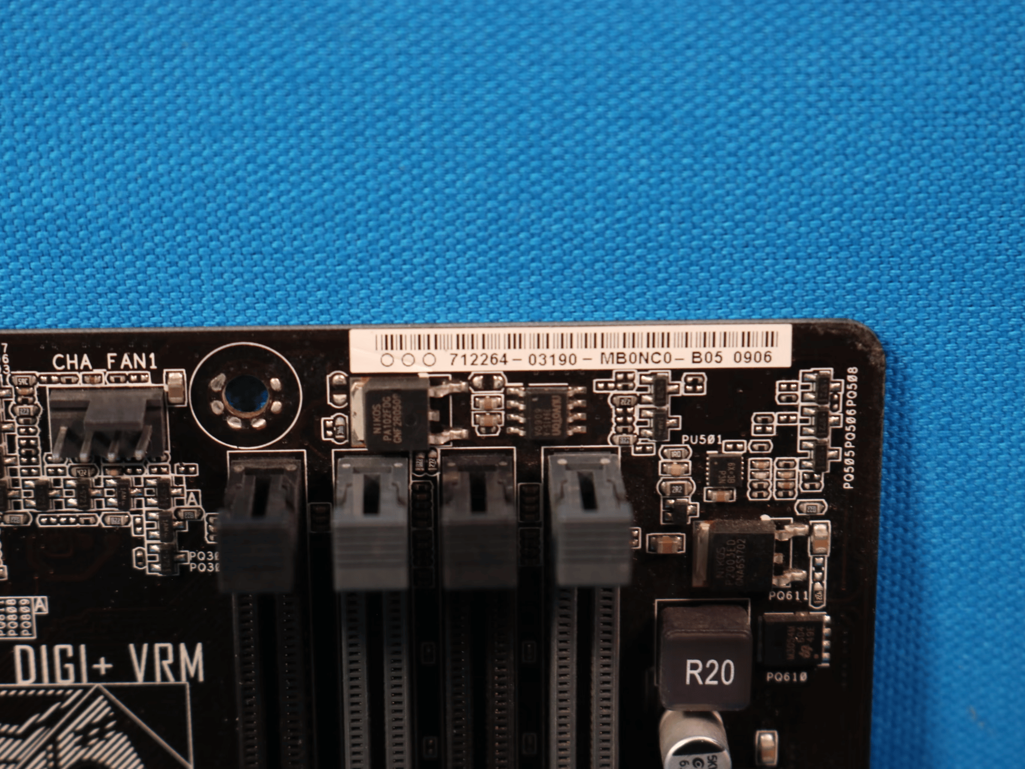 Asus H170-Pro REV. 1.04 Intel LGA1151/Socket H4 DDR4 ATX Desktop Motherboard & I/O Shield