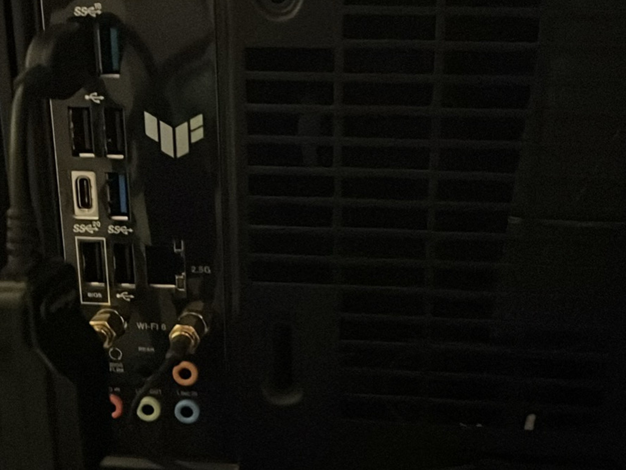 7700x 4070 Super build