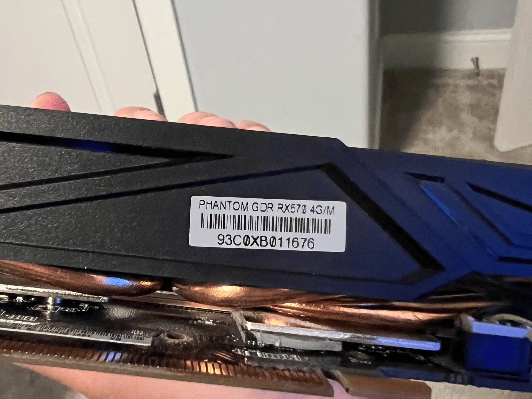 ASROCK RX 570 4GB Phantom Gaming - Paperweight Edition