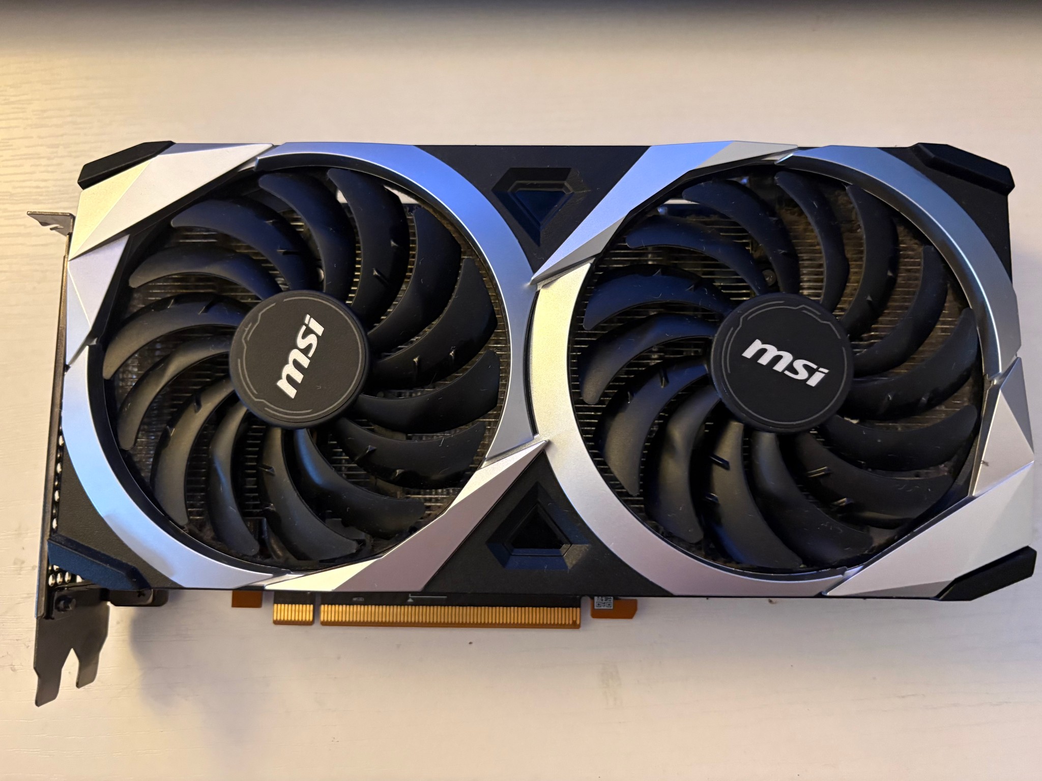 XFX Speedster MERC 308 Black Radeon RX 6600 XT