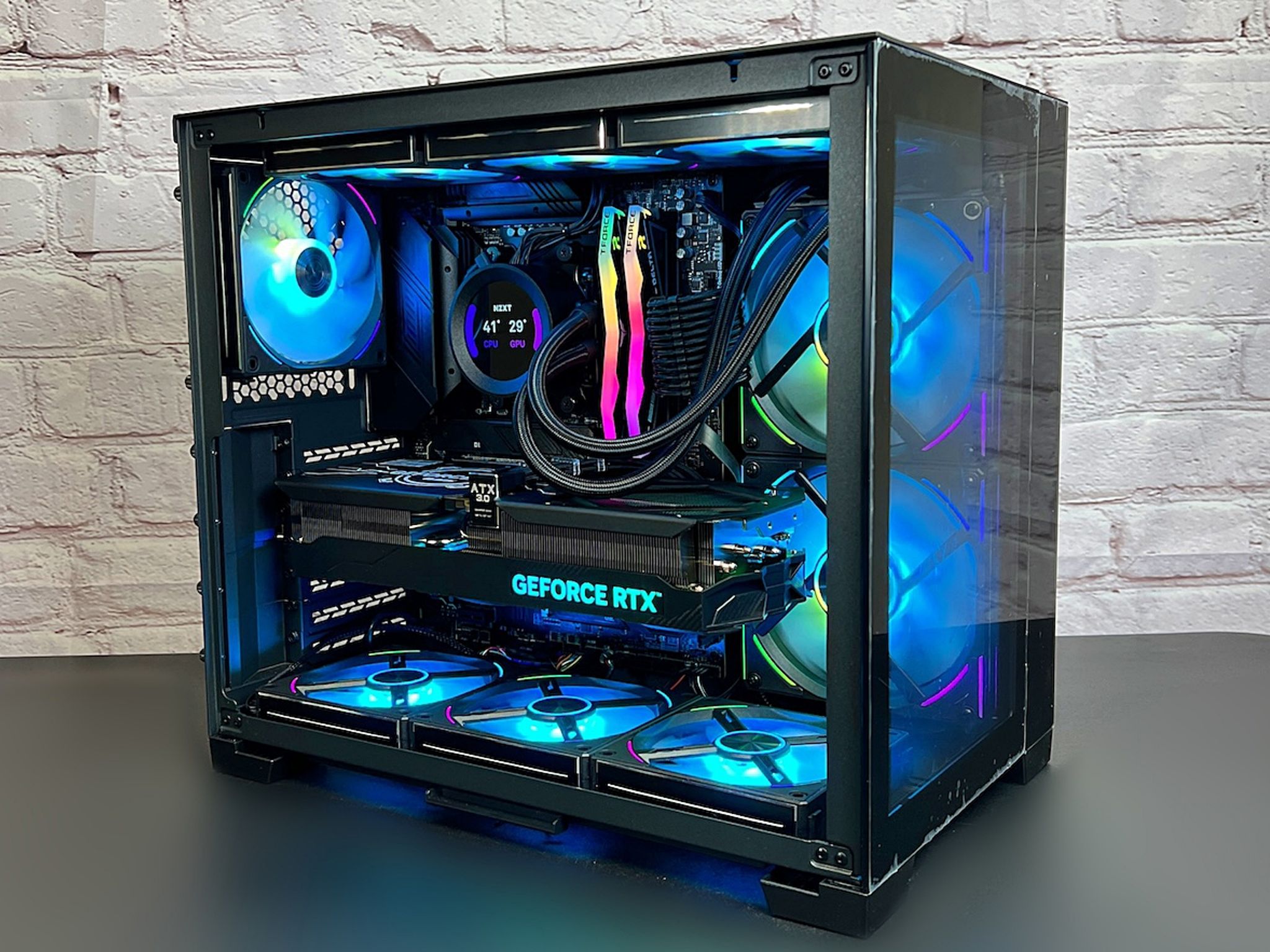 The Classic | Ryzen 7 7800X3D RTX 4070 TI 32GB DDR5 1TB M.2 Wifi 6E WIN 11 Pro Gaming PC