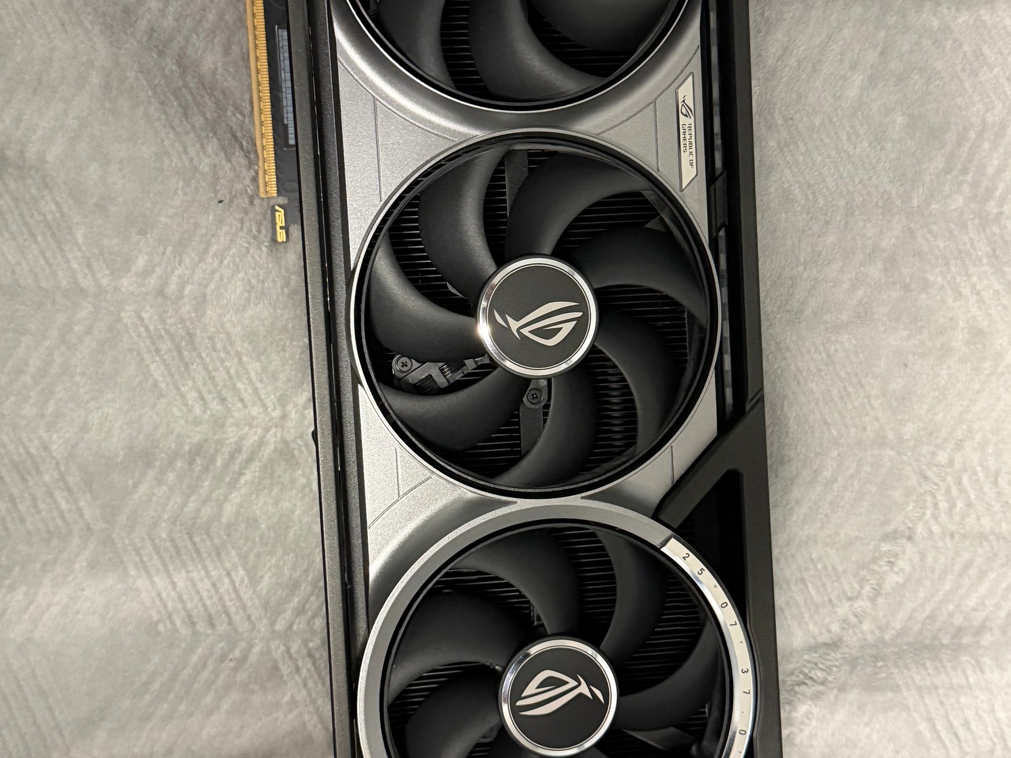 ASUS ROG Astral GeForce RTX 5090 32GB GDDR7 OC Edition