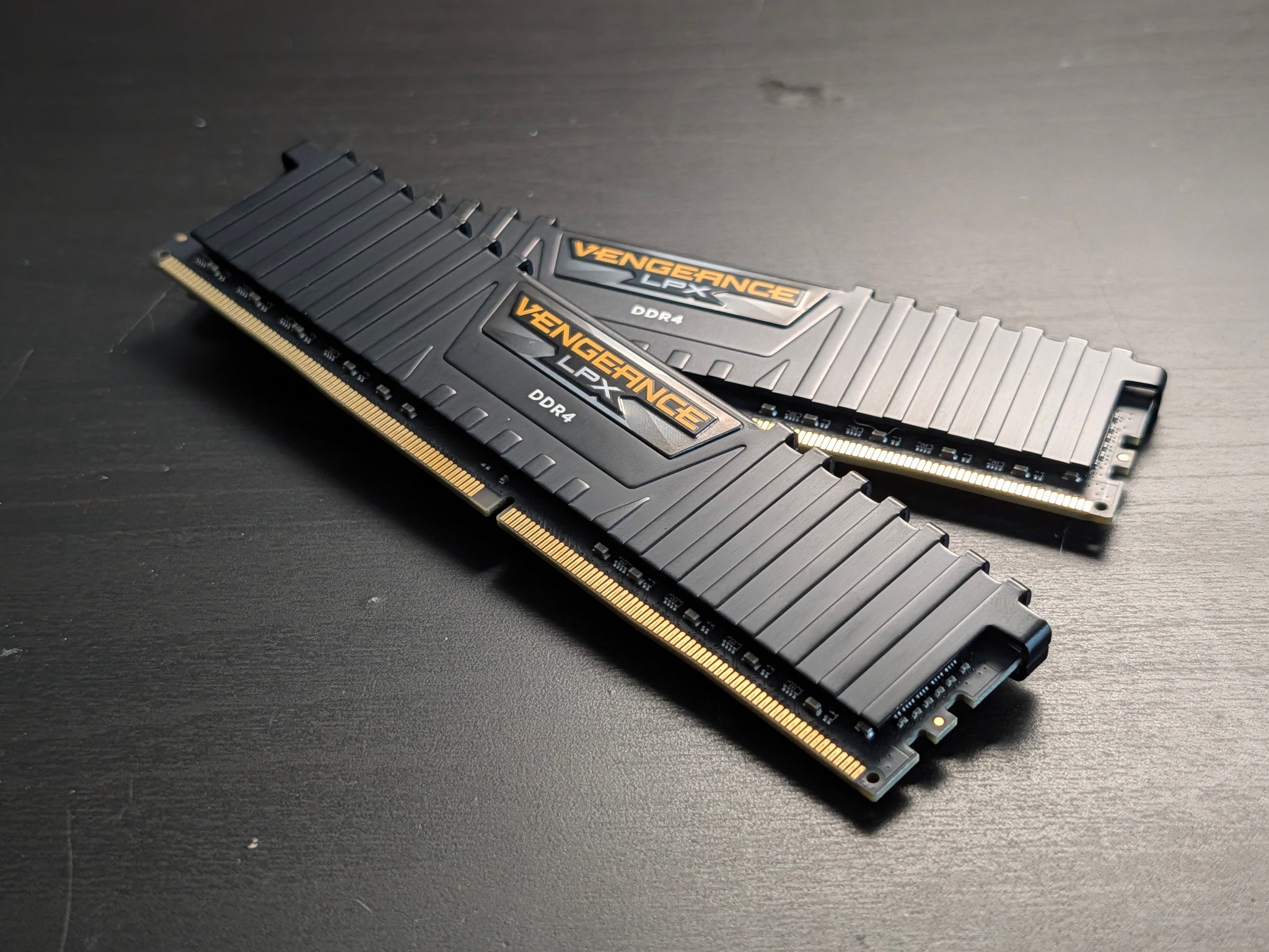 Corsair Vengeance LPX 64GB (2x32GB) RAM DDR4 3200MHz CL16 CMK64GX4M2E3200C16