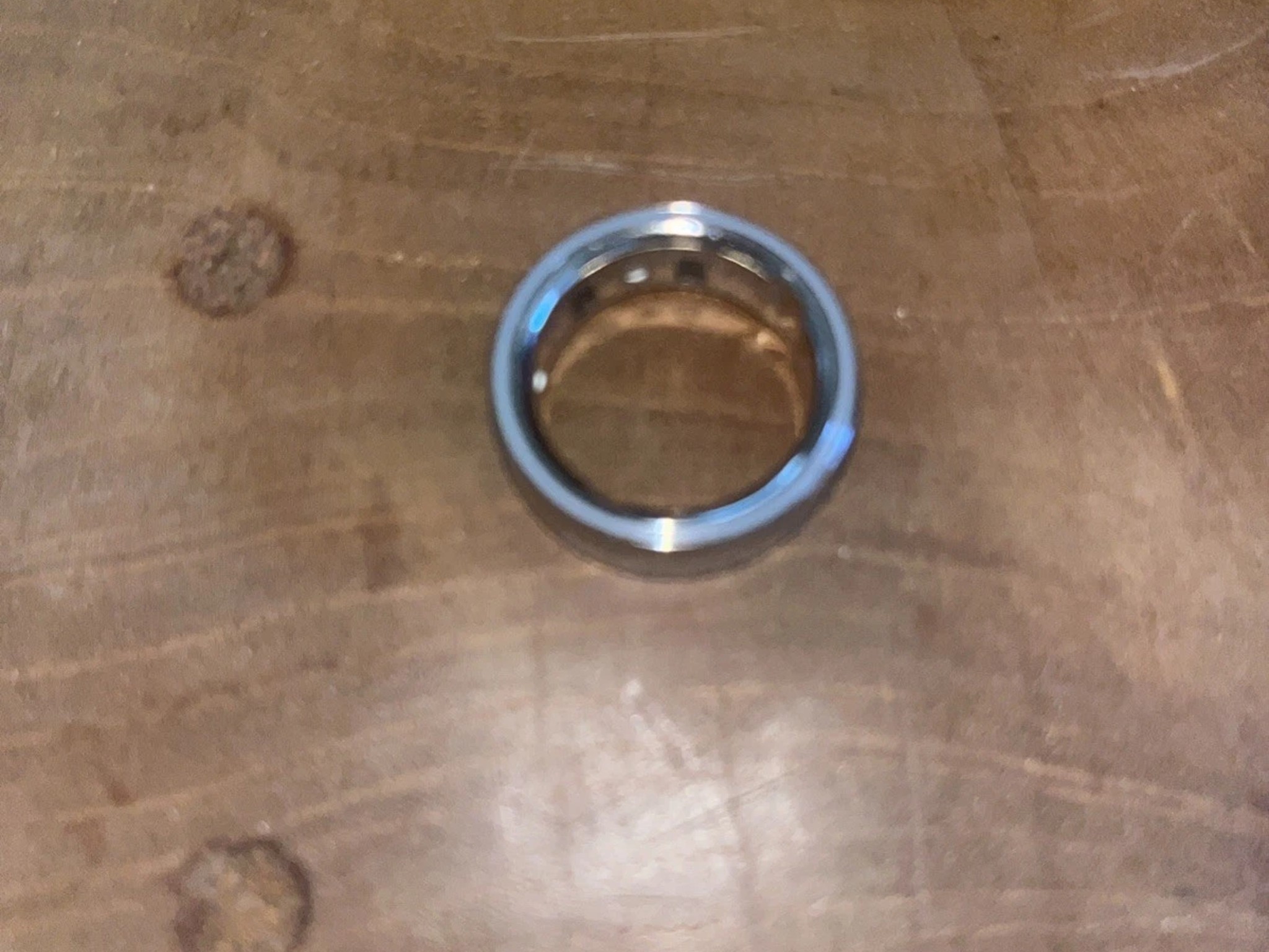 Oura Ring Gen 4 - Silver - Size 9 - Includes Charger & Ring