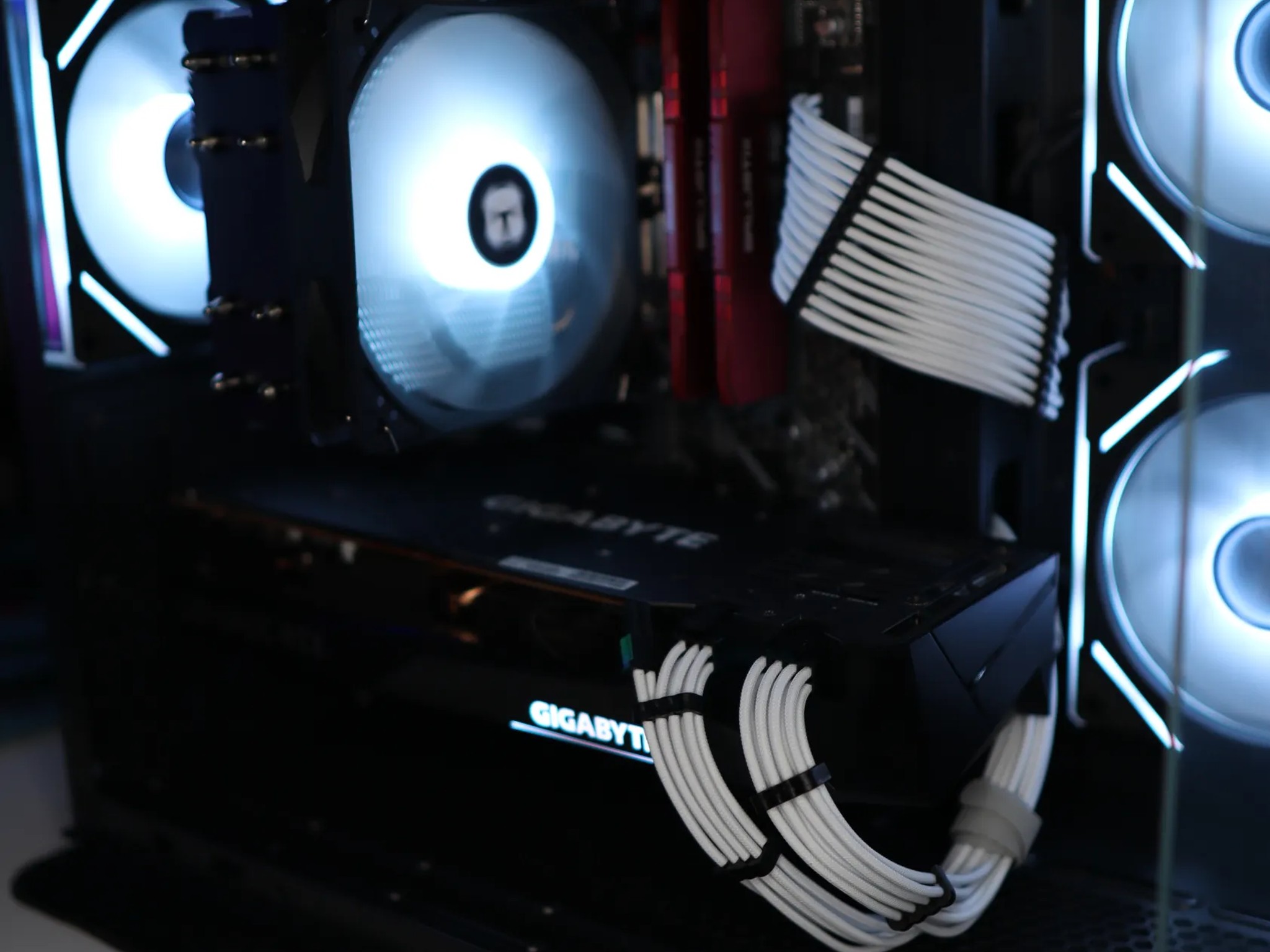 RTX 3070 Gaming PC | Ryzen 7 5800x | 16GB Ram | 1TB SSD | WIFI + BT | WIN 10 |