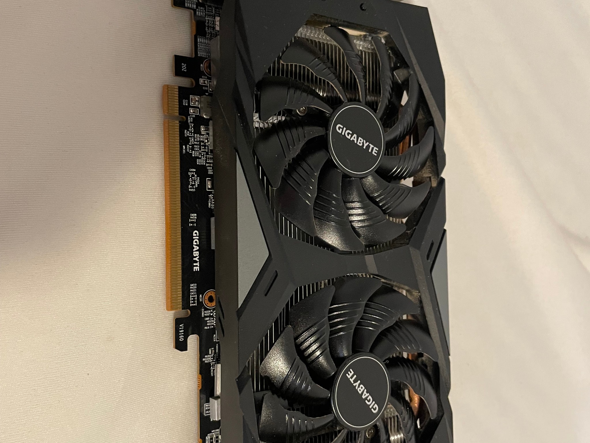 RX 5600 XT Gigabyte Windforce OC 6GB Rev. 1.0