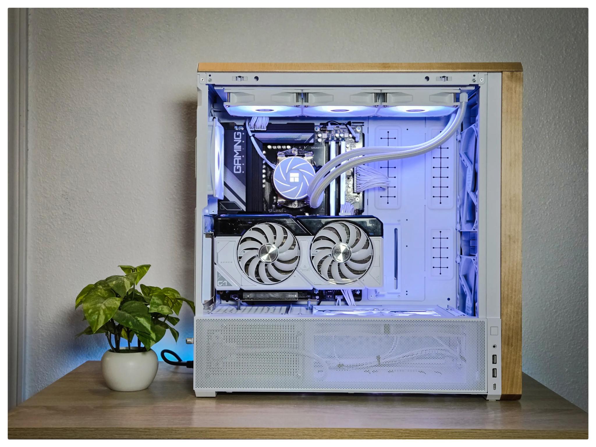 RTX 4070 | Ryzen 7 7700 | Wi-Fi | White Gaming PC