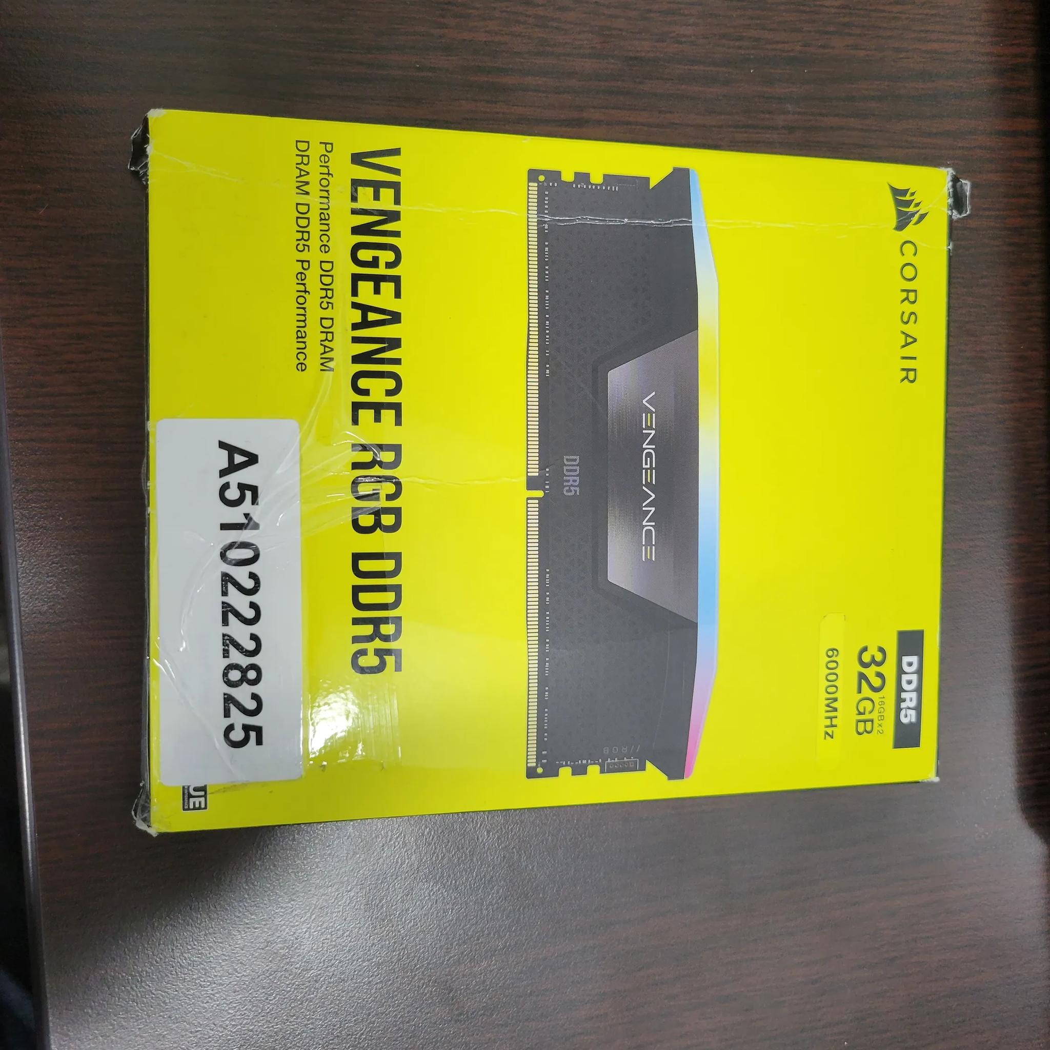 Corsair Vengeance ddr5 32 gb kit 16GB x2 6000 mhz led