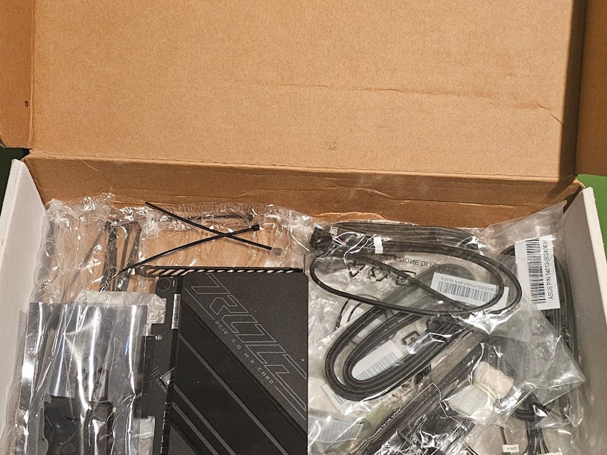 Asus ROG Crosshair X670E Extreme