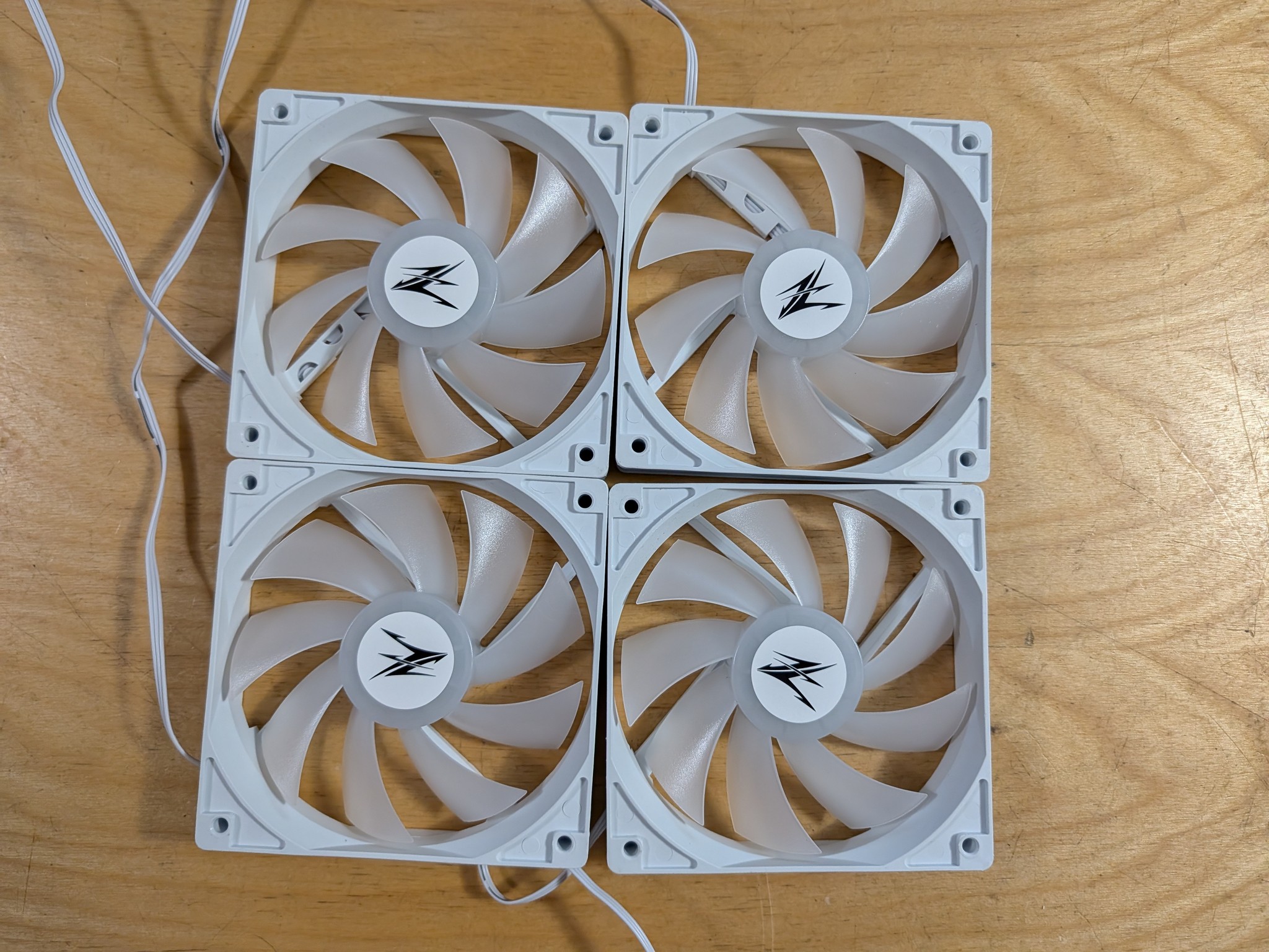4x Zalman rainbow fans white