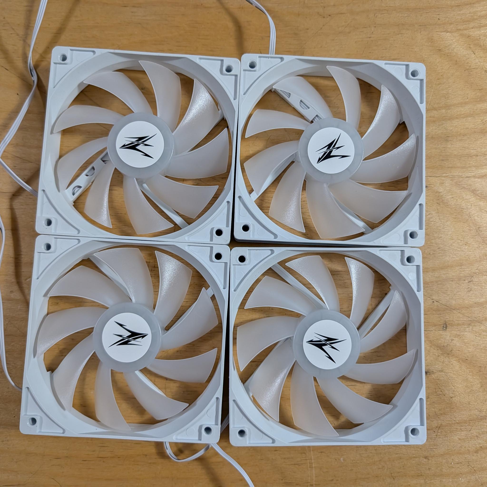 4x Zalman rainbow fans white