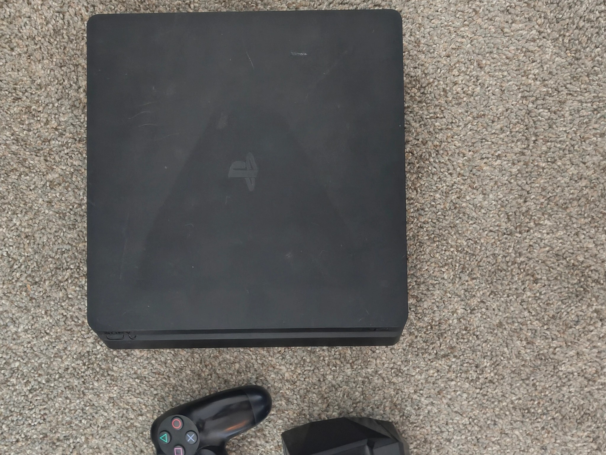 PS4 Slim: Modded for speed and cooling