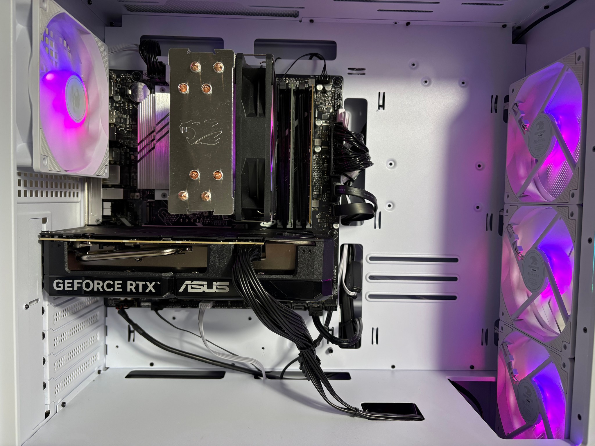 iBuyPower PC - Ultra 7 265F, RTX 5060 Ti 8GB, 16GB DDR5 Ram
