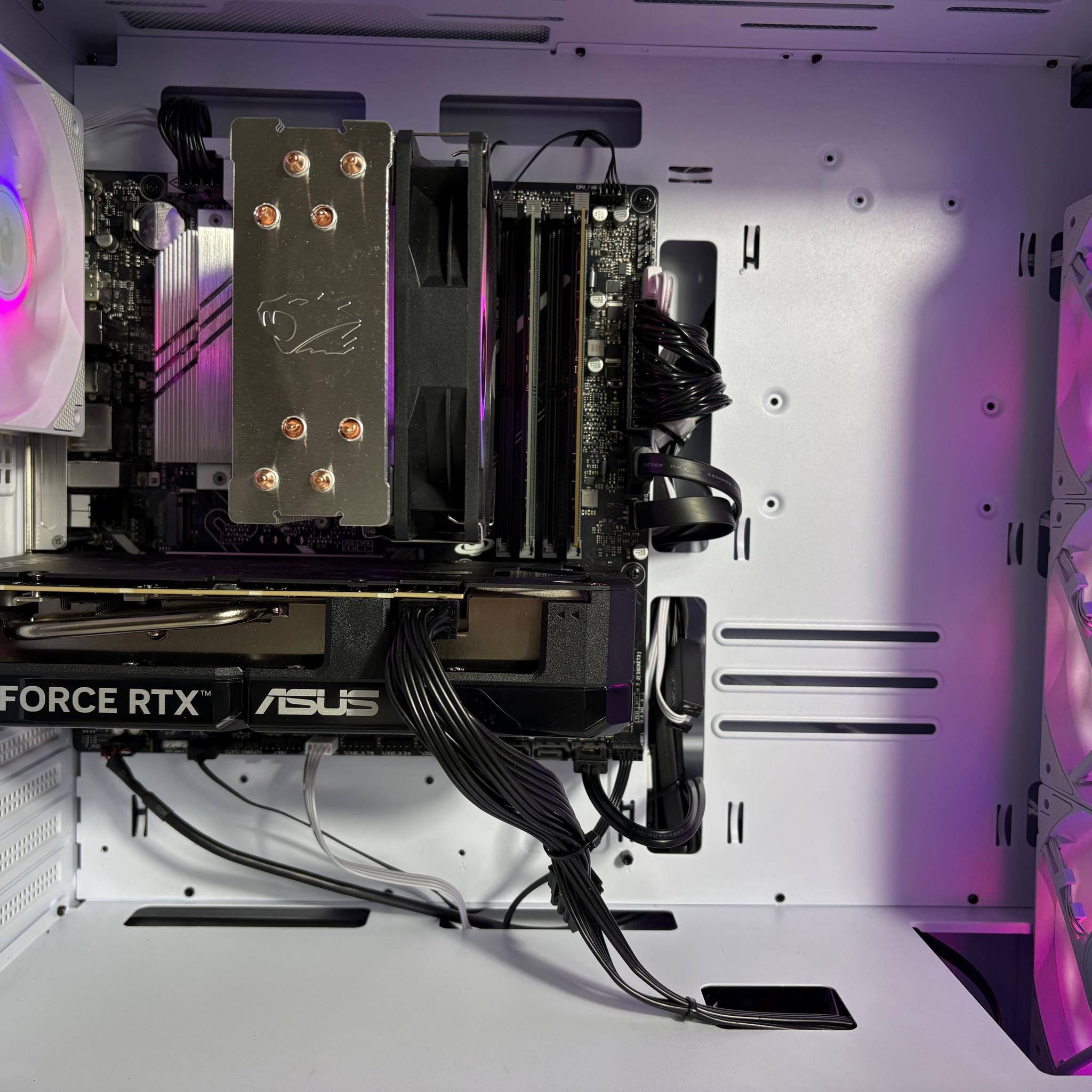 iBuyPower PC - Ultra 7 265F, RTX 5060 Ti 8GB, 16GB DDR5 Ram