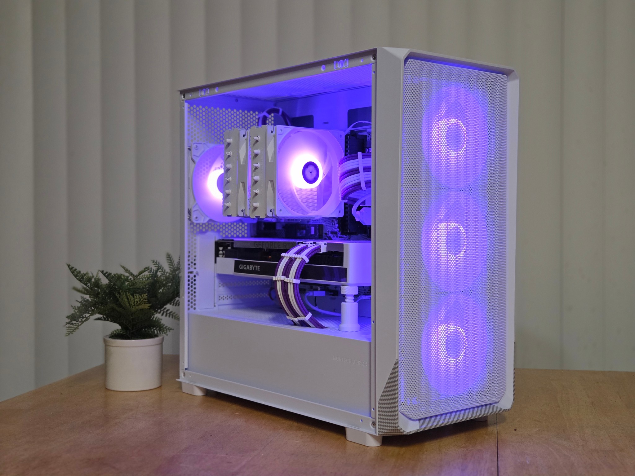 ⚪ White & Purple 🟣 | RTX 3070 Ti | 32gb 🐏 | Ryzen 5500 | 1TB Nvme