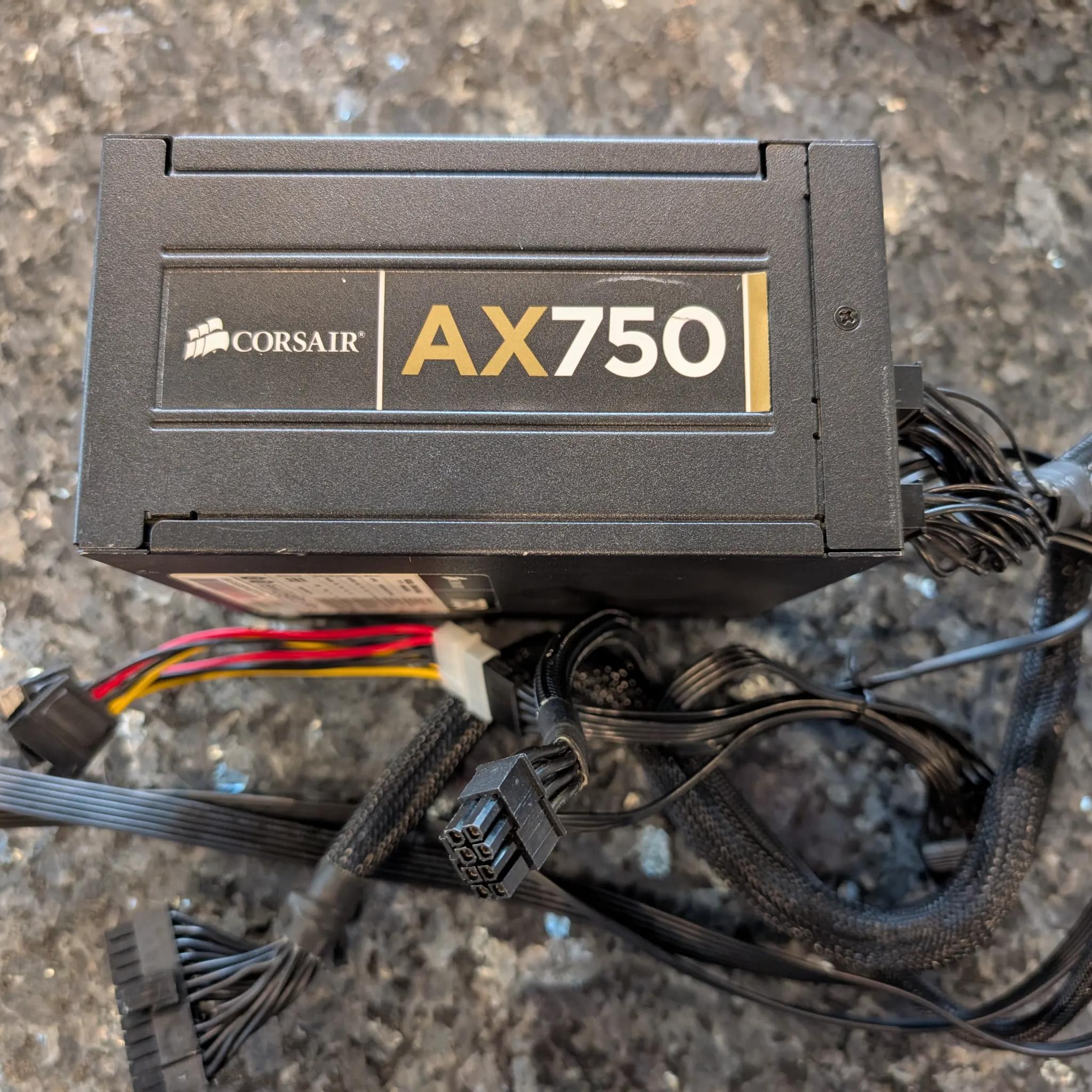 Corsair Ax750 750W Modular power supply PSU