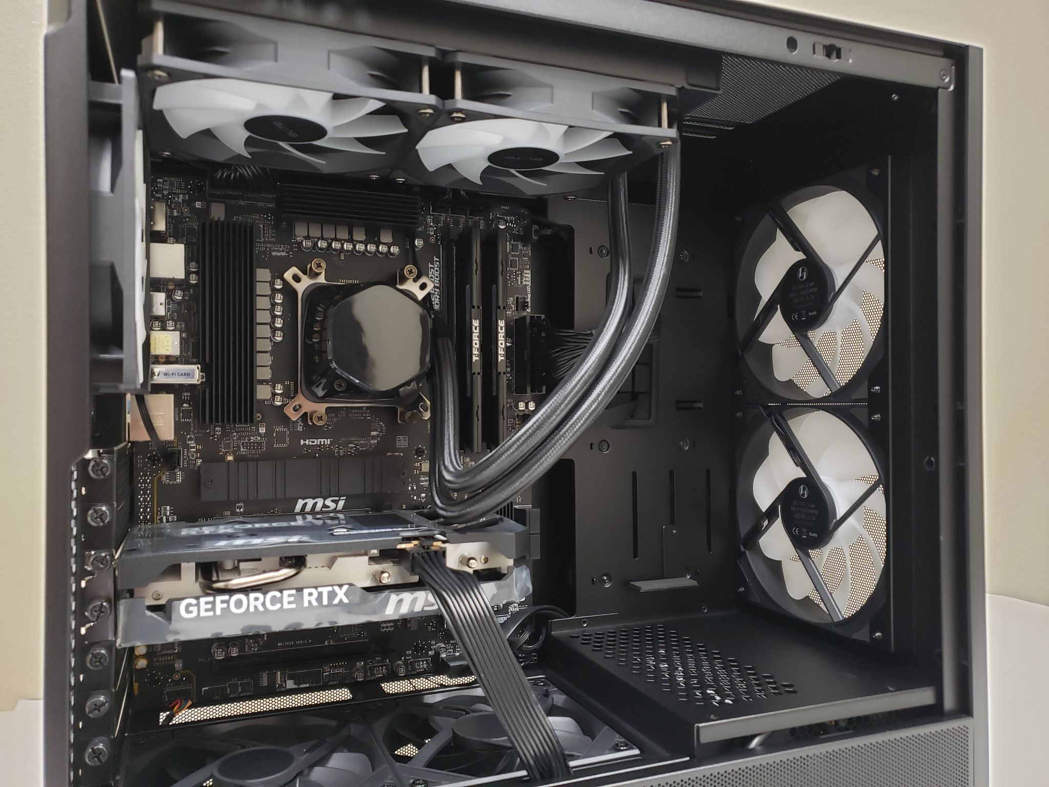 PC Sale! Ryzen 5 7600X, RTX 5060, 32GB-DDR5 6000, 1TB SSD NVMe, 750W PSU
