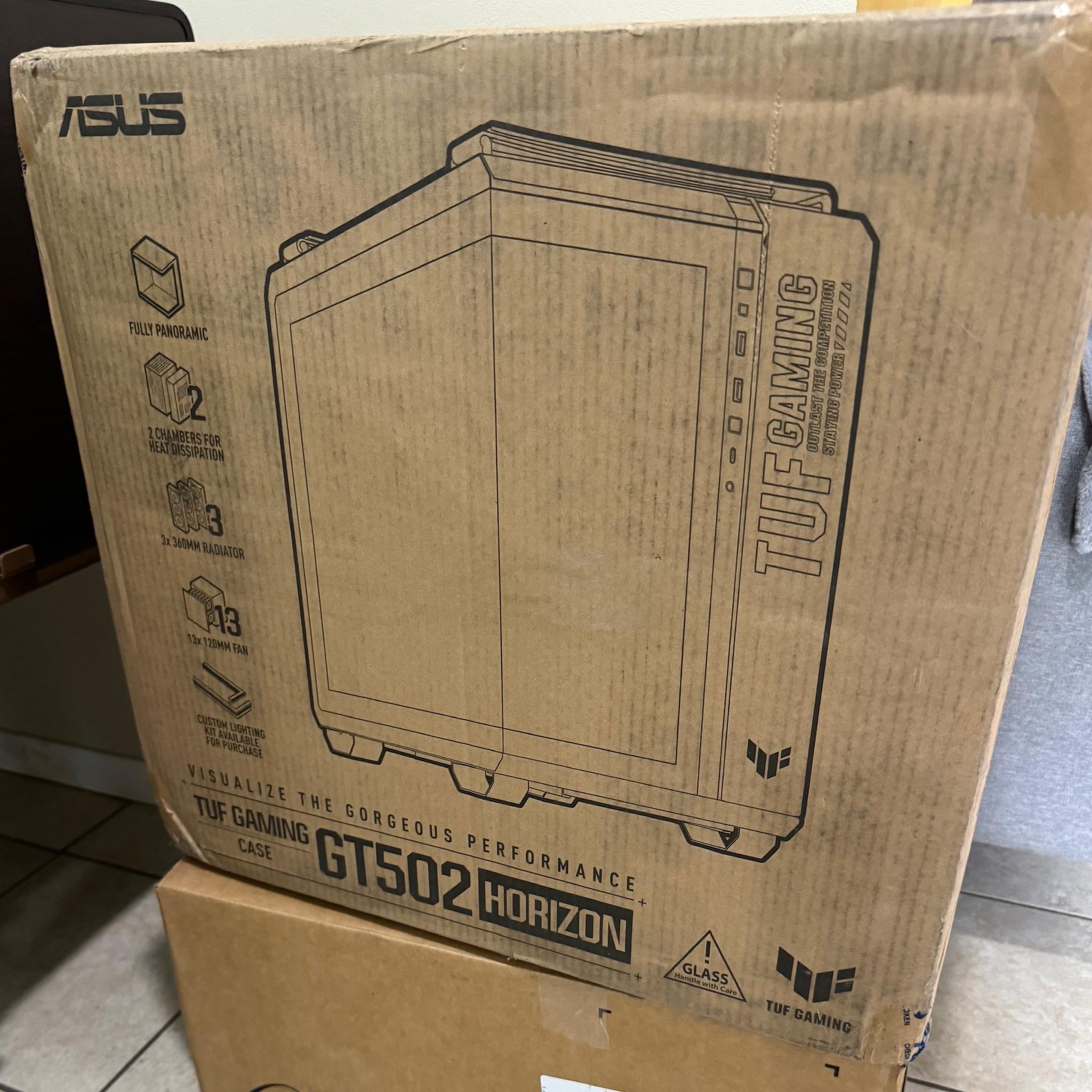 ASUS TUF Gaming GT502 Horizon ATX Mid-Tower Gaming Case