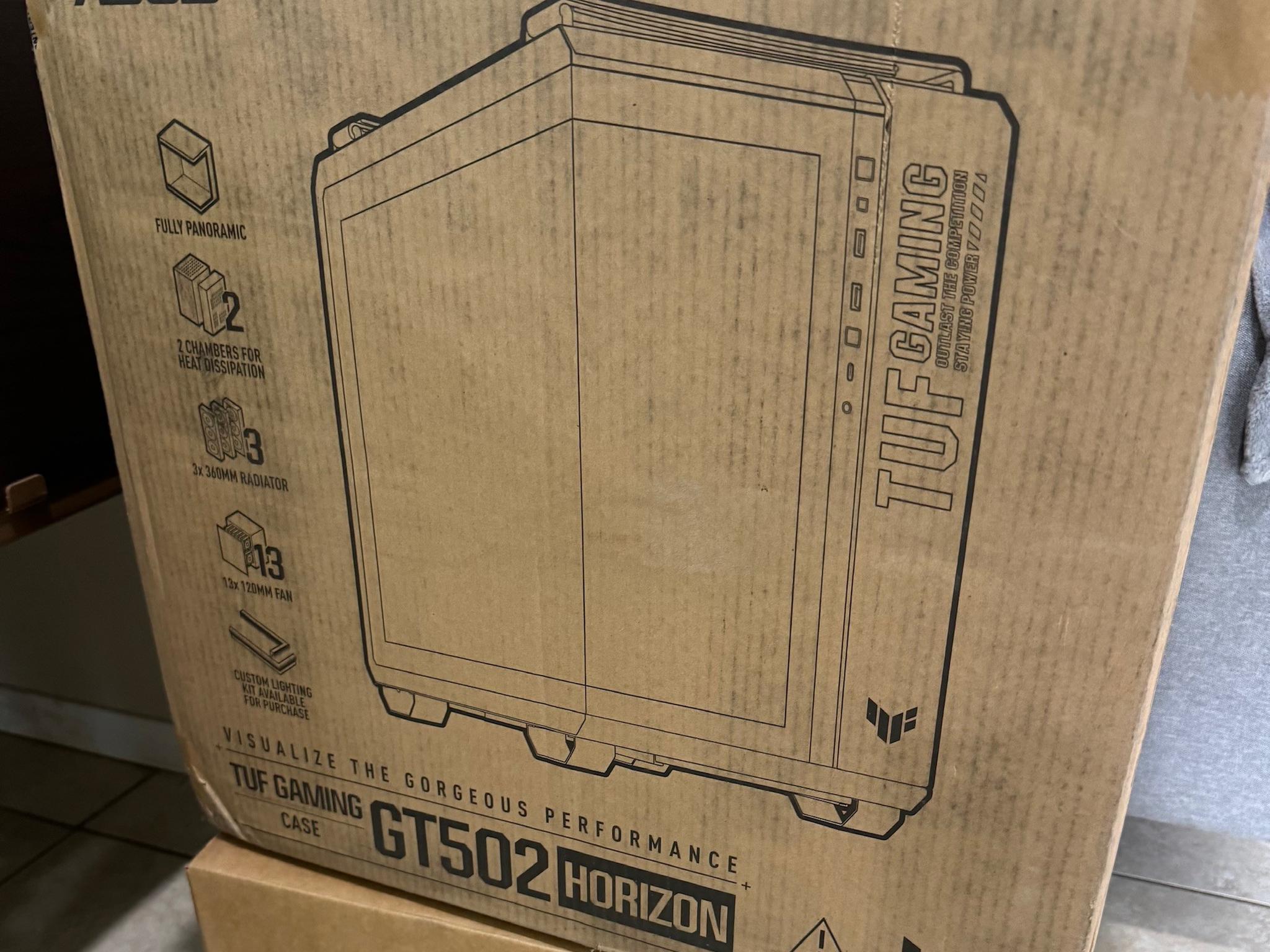 ASUS TUF Gaming GT502 Horizon ATX Mid-Tower Gaming Case