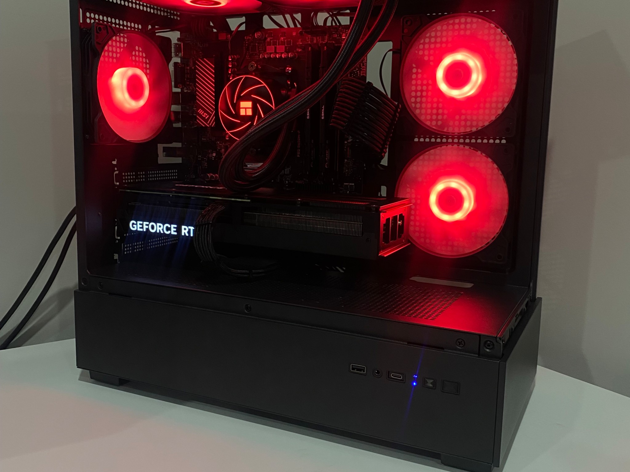 RTX 4070 Super | Ryzen 5 7600x | 32GB DDR5 RAM | Gaming PC