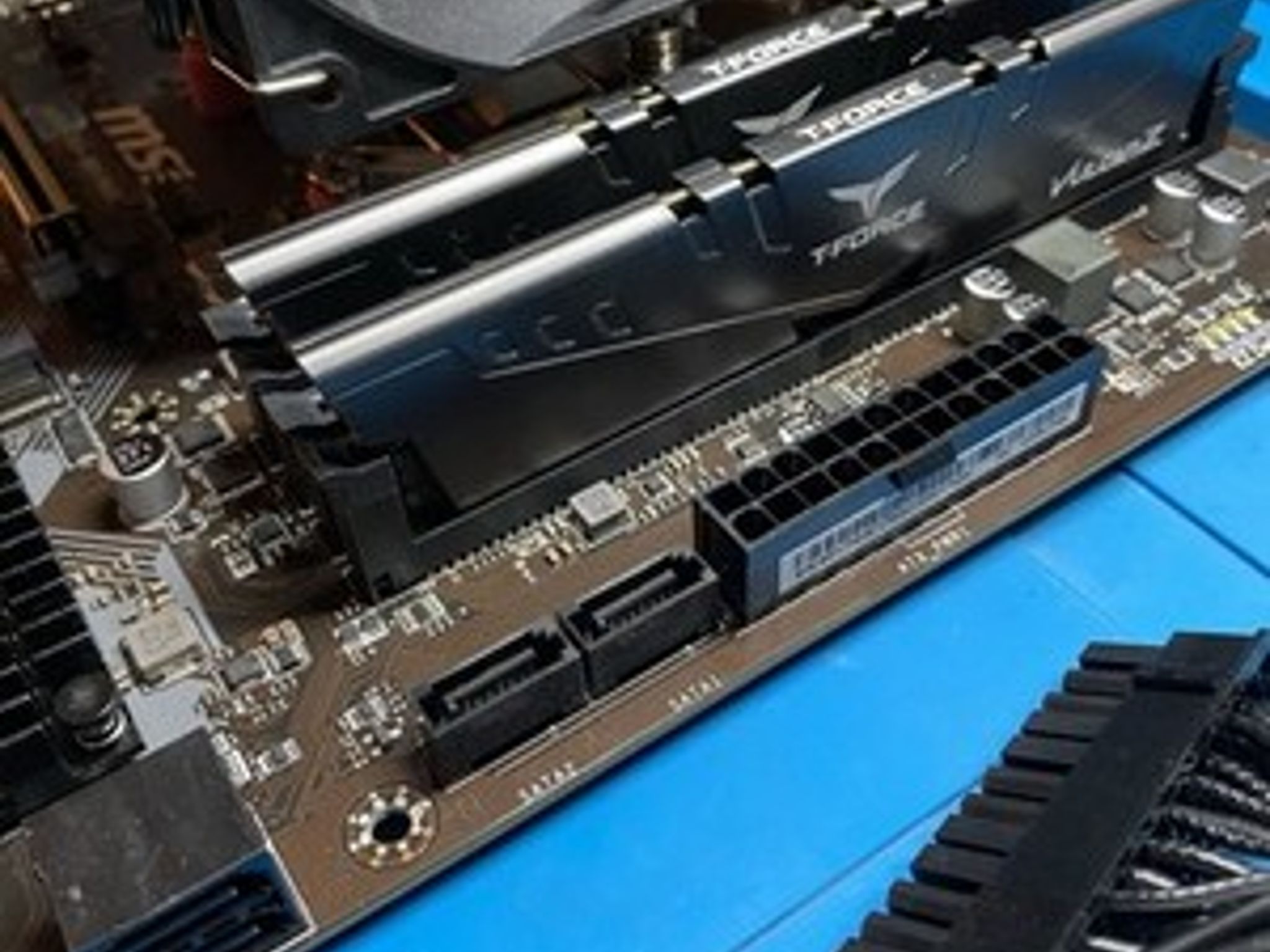 AM4 MSI B450M Pro, R9 3900X, 16GB T-Force DDR4 Bundle
