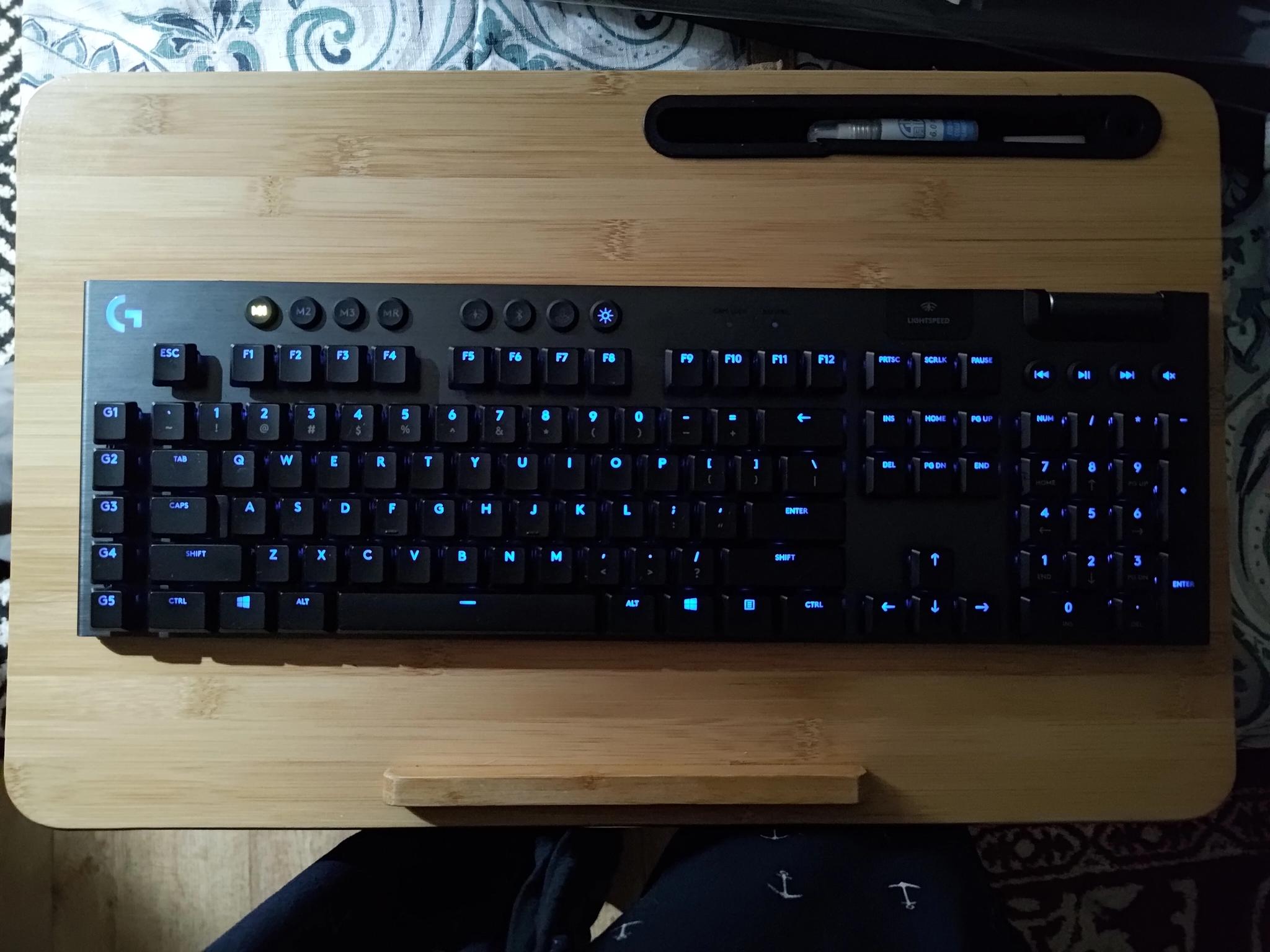 Used Logitech G915 LIGHTSPEED Wireless Keybaord Brown Switches