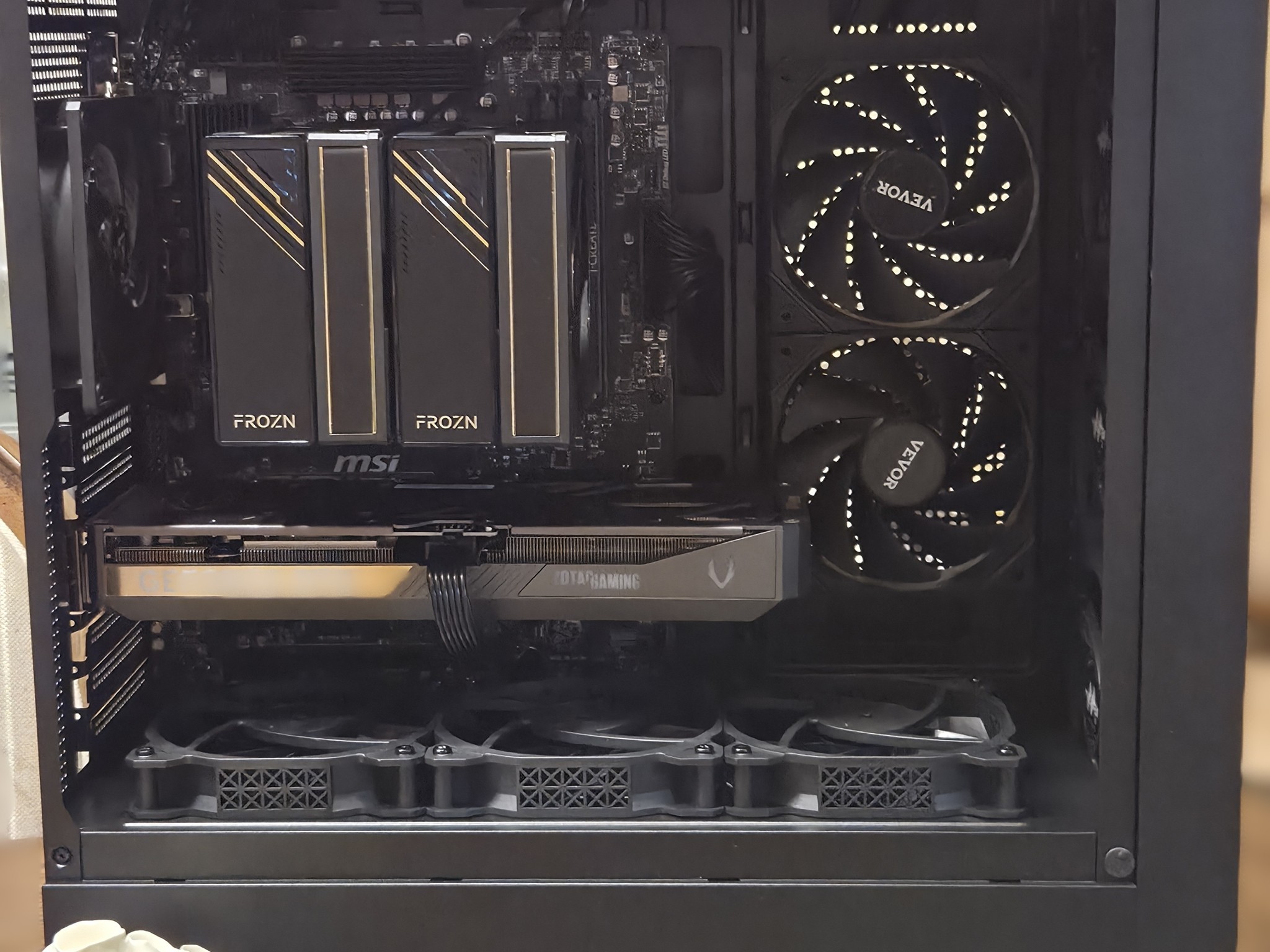The Golden Flake! ✨ | RTX 5070 Gaming PC | Ryzen 5 9600X | 32GB DDR5 | 1TB NVMe | Windows 11 Pro
