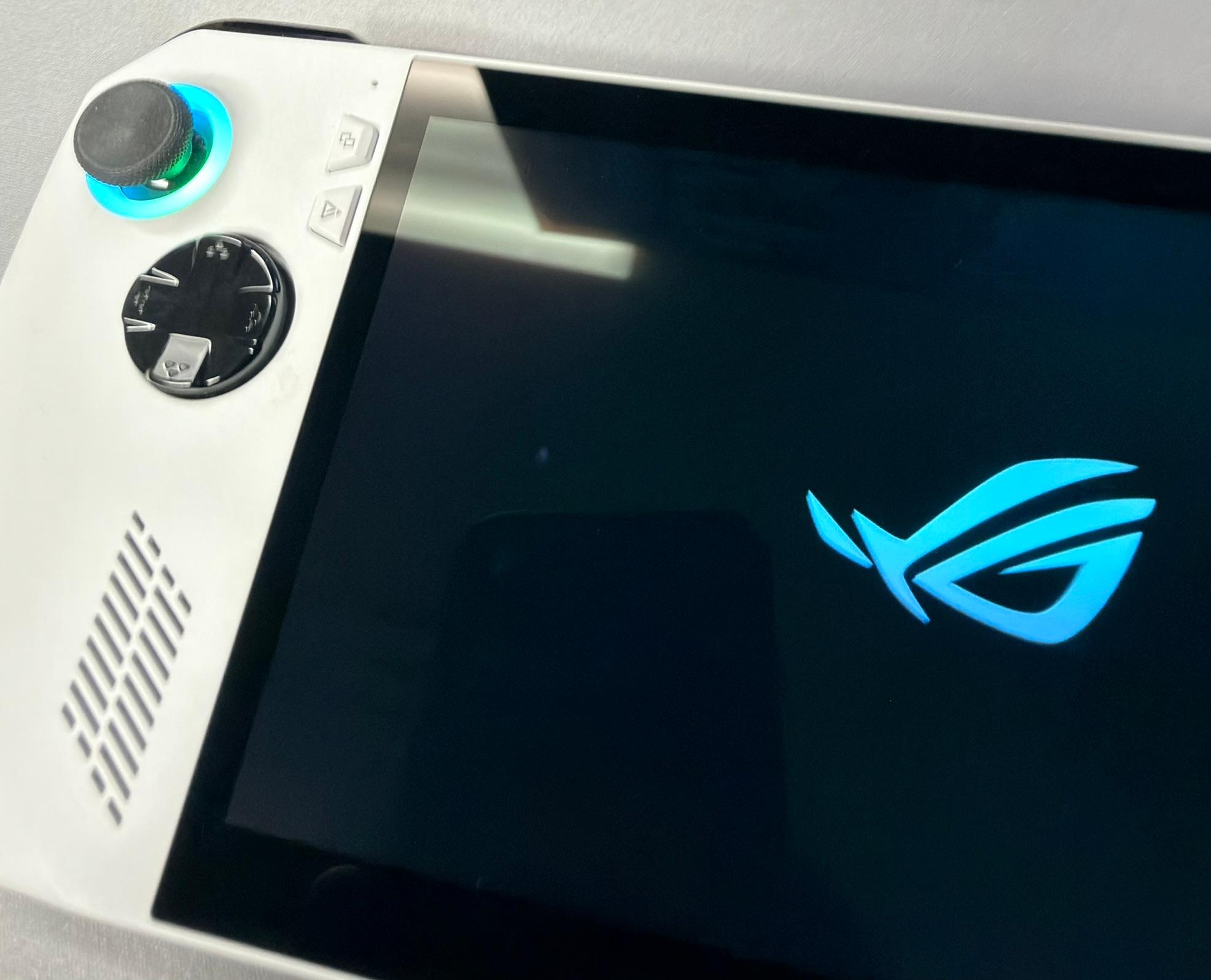 ROG Ally z1 Extreme 1tb