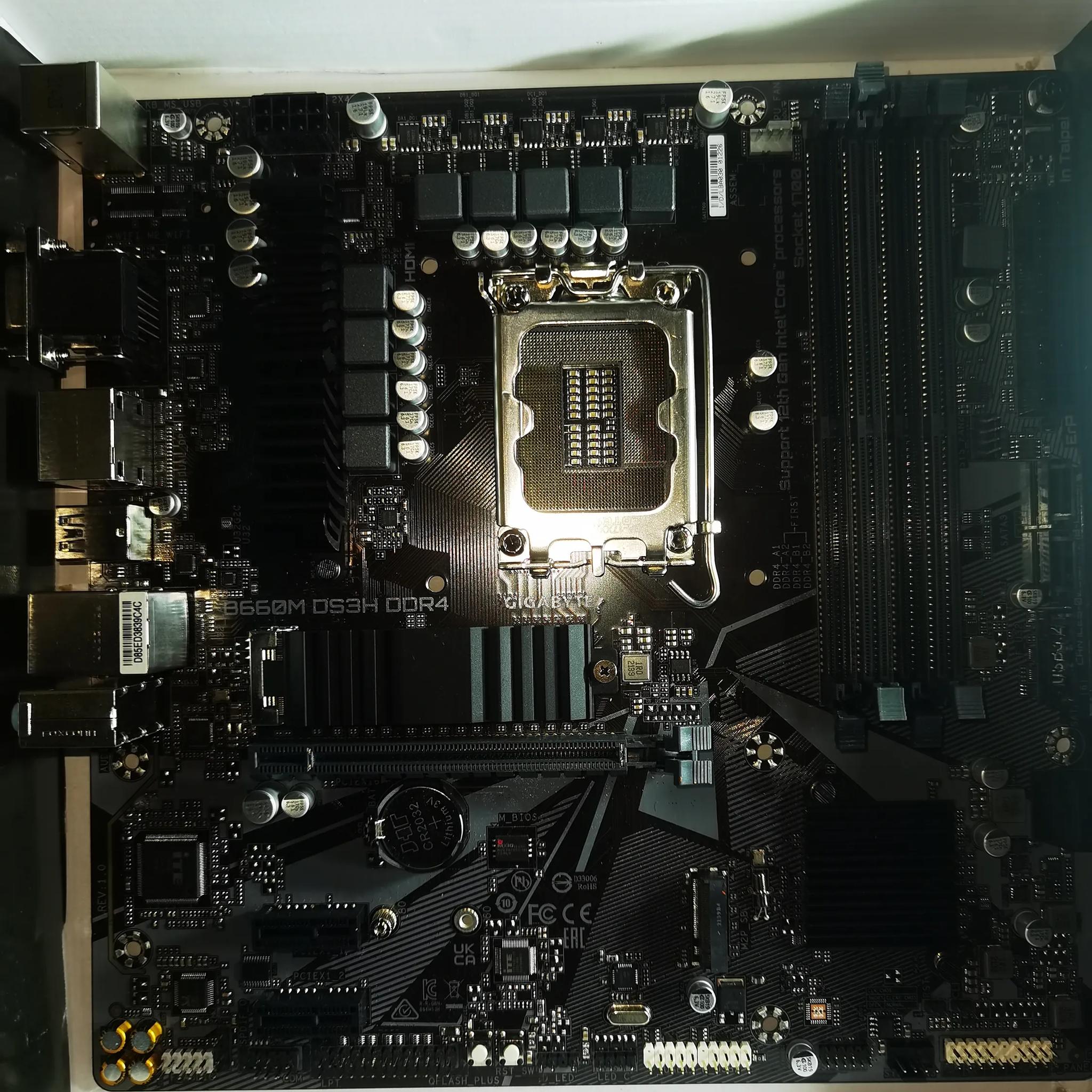 Gigabyte B660m ds3h