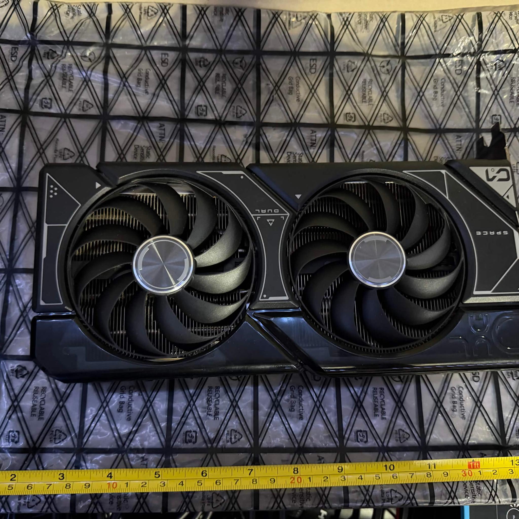 ASUS DUAL OC GeForce RTX 4070