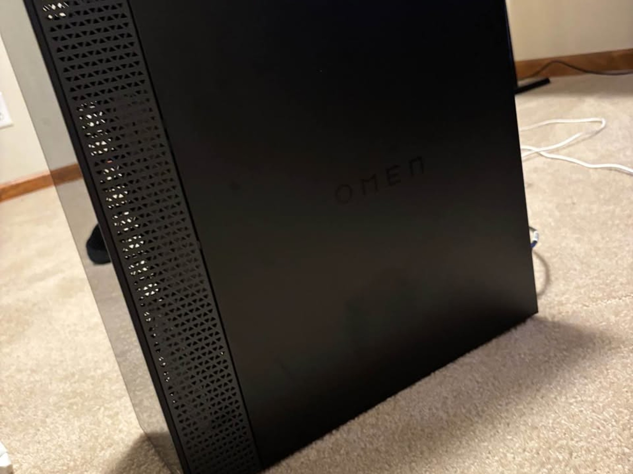 HP OMEN 30L (used) great shape