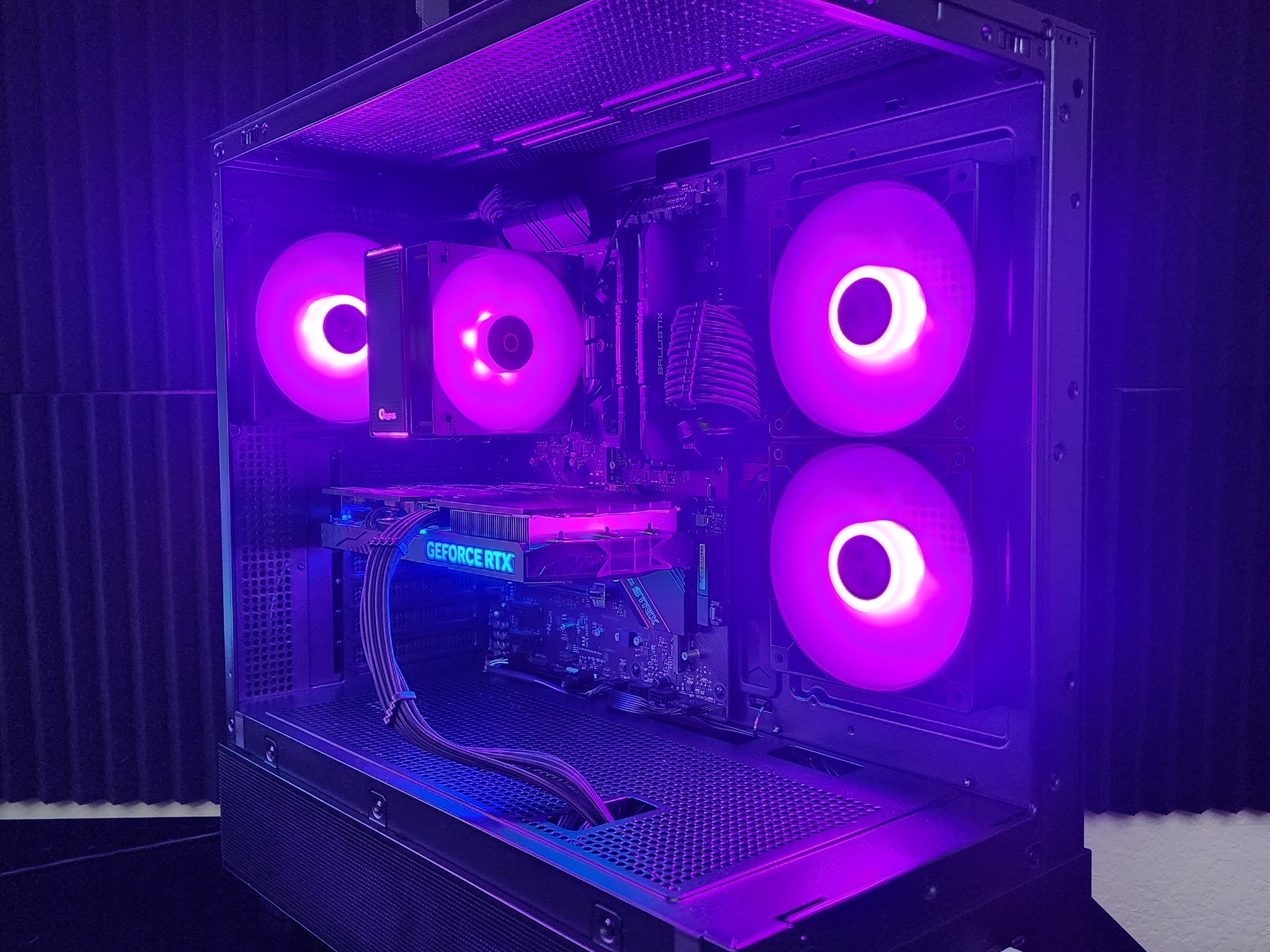 🌈RAINBOW🌈 1440p Gaming | 4060 Ti 8G | Ryzen 7 3800x | 32G RAM | 1TB