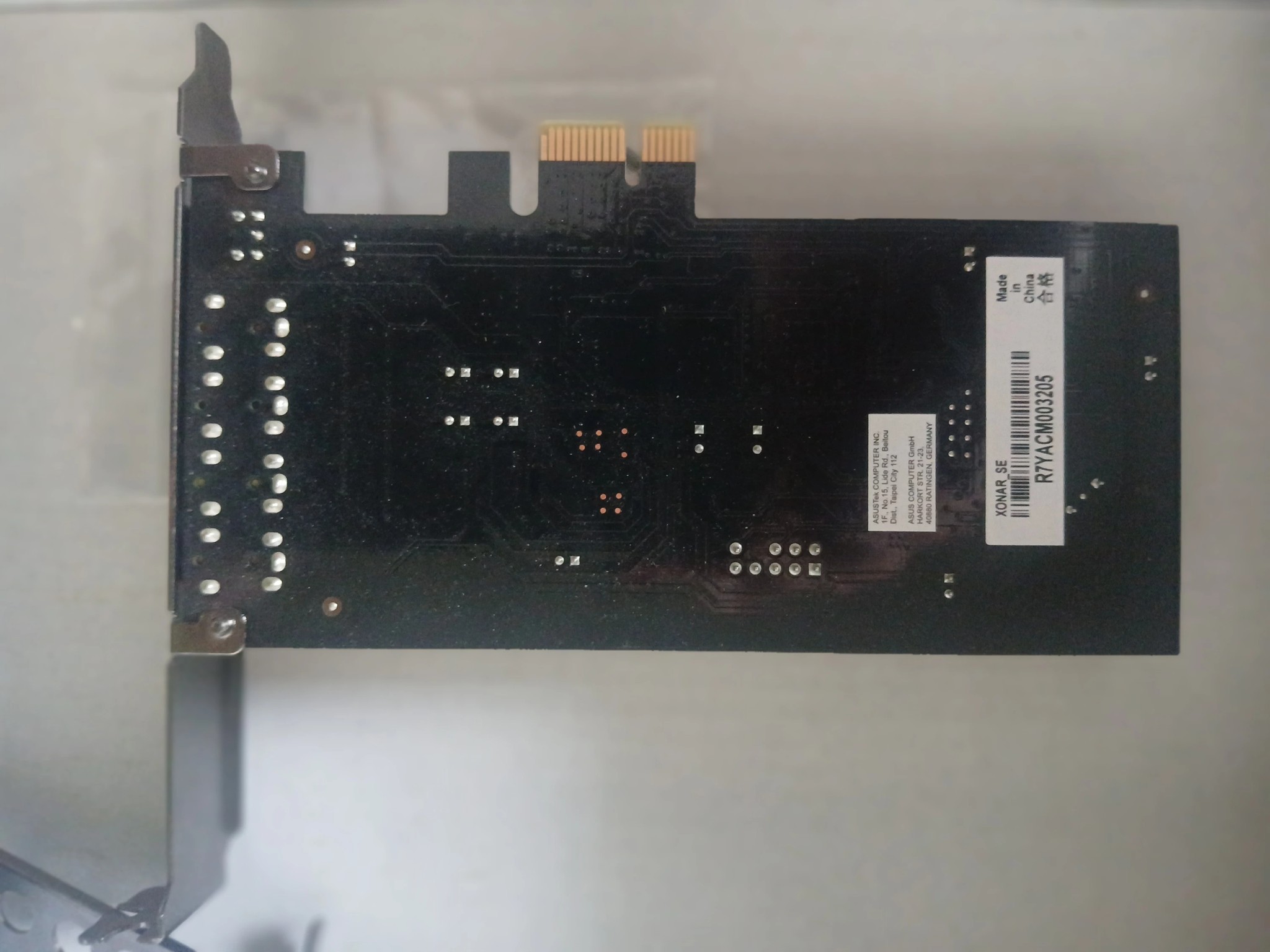 ASUS XONAR SE 5.1 Channel 192kHz/24-bit Hi-Res 116dB SNR PCIe Gaming Sound Card