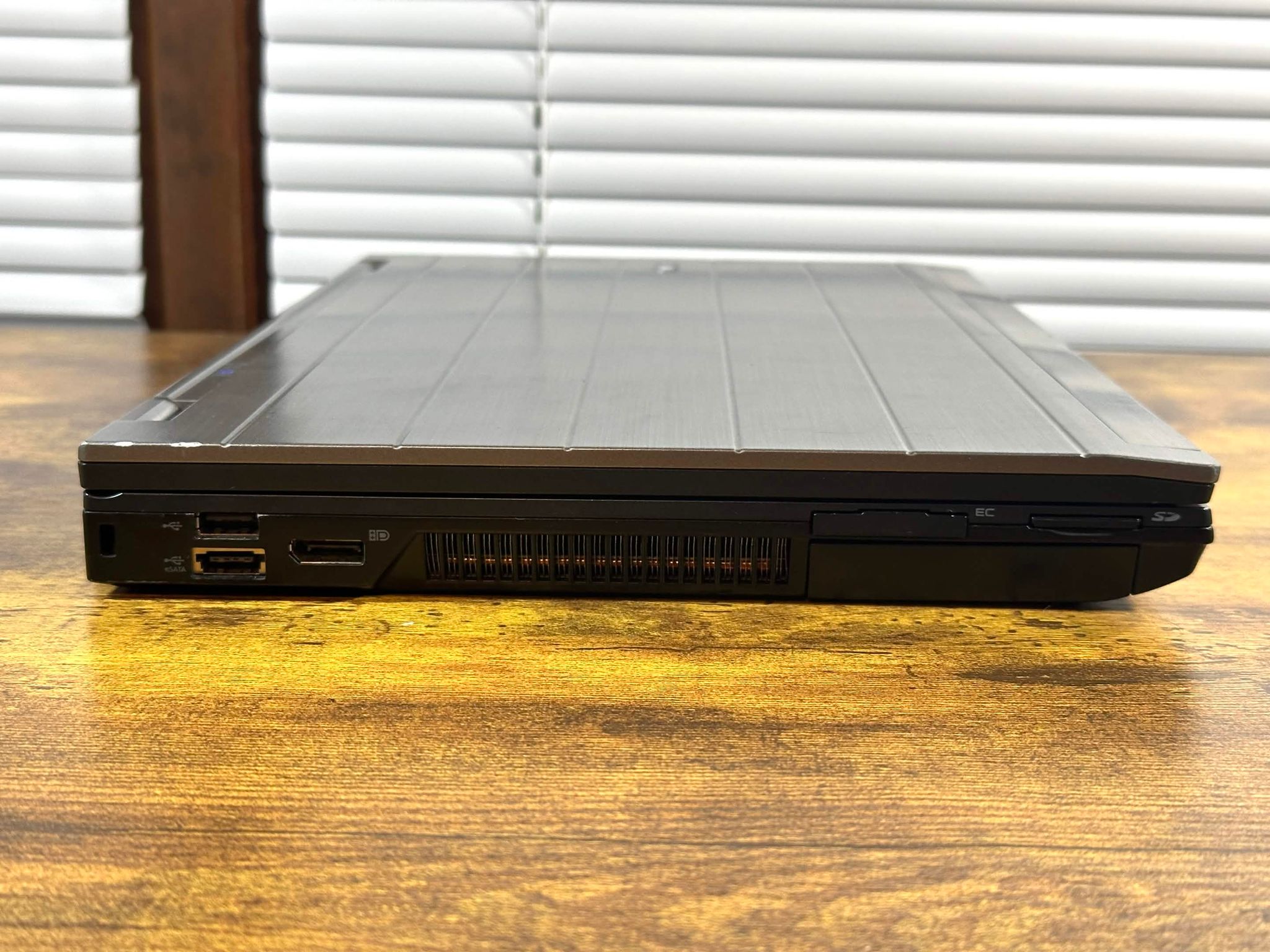 Dell Precision M4500 | Intel i7 740QM | 8GB DDR3 | 256GB SSD | Nvidia FX 880M | Win10 | 15.6" Laptop